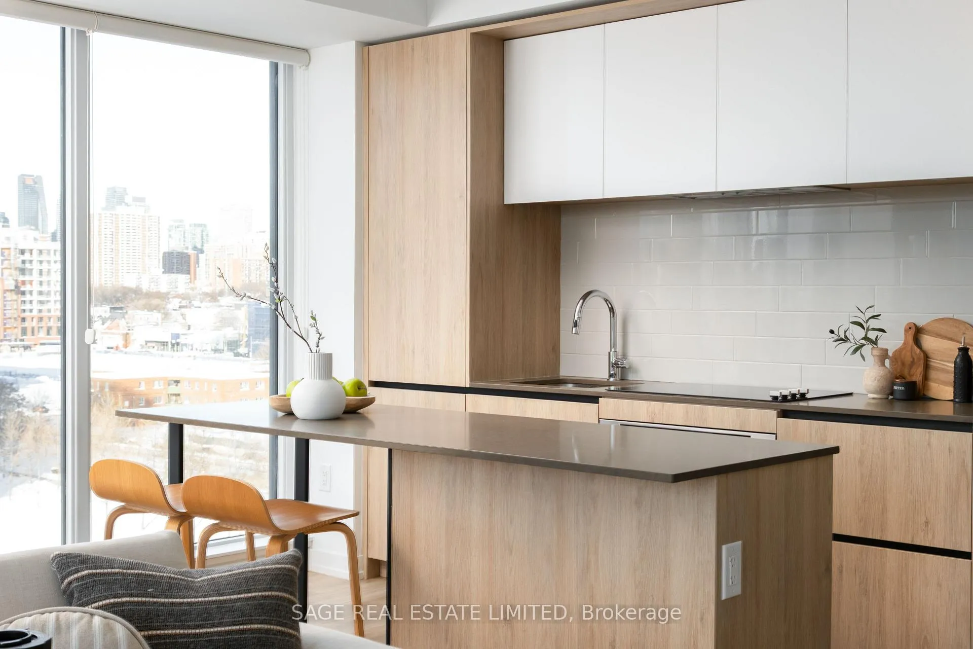 Photo 10 of Unit 805W, 225 Sumach Street, Toronto, Regent Park — HOMEH