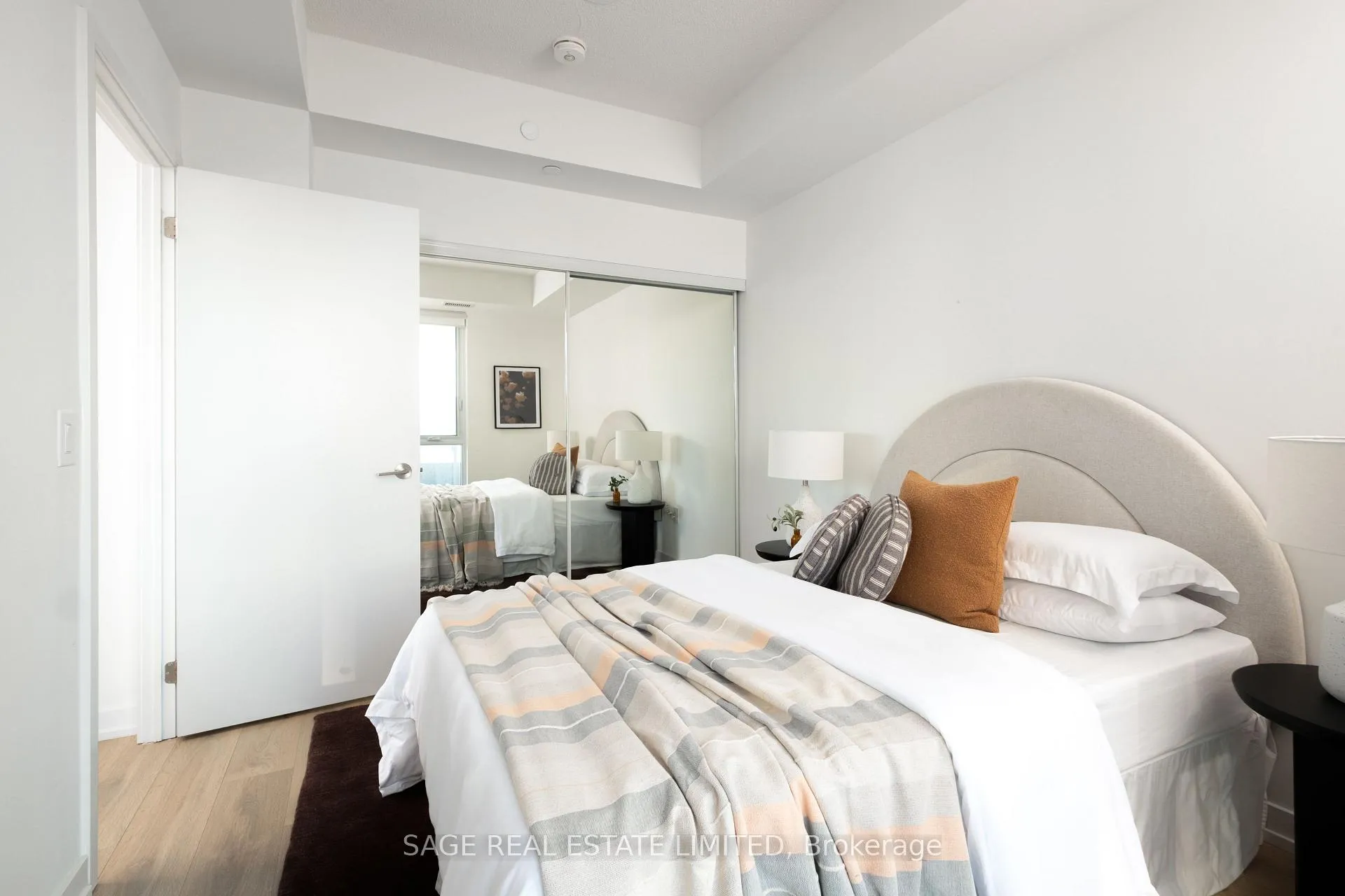 Photo 13 of Unit 805W, 225 Sumach Street, Toronto, Regent Park — HOMEH