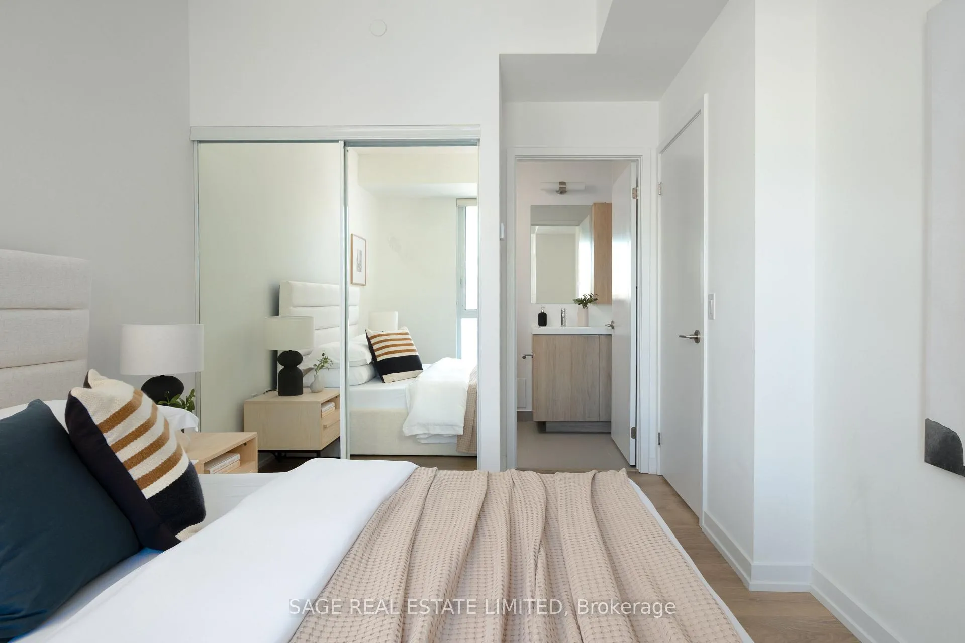 Photo 19 of Unit 805W, 225 Sumach Street, Toronto, Regent Park — HOMEH