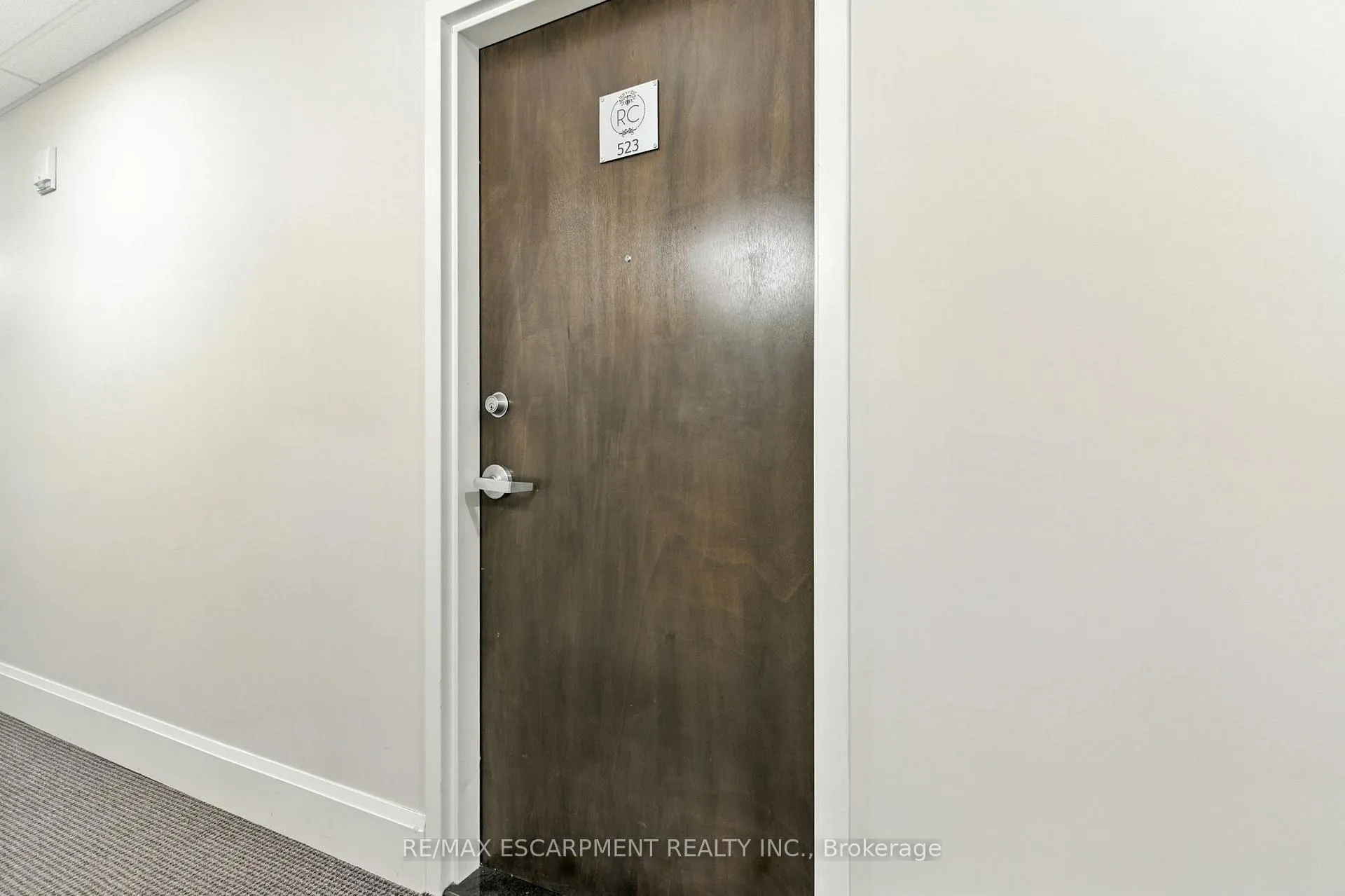 Photo 5 of Unit 523, 118 King Street E, Hamilton, Beasley — HOMEH