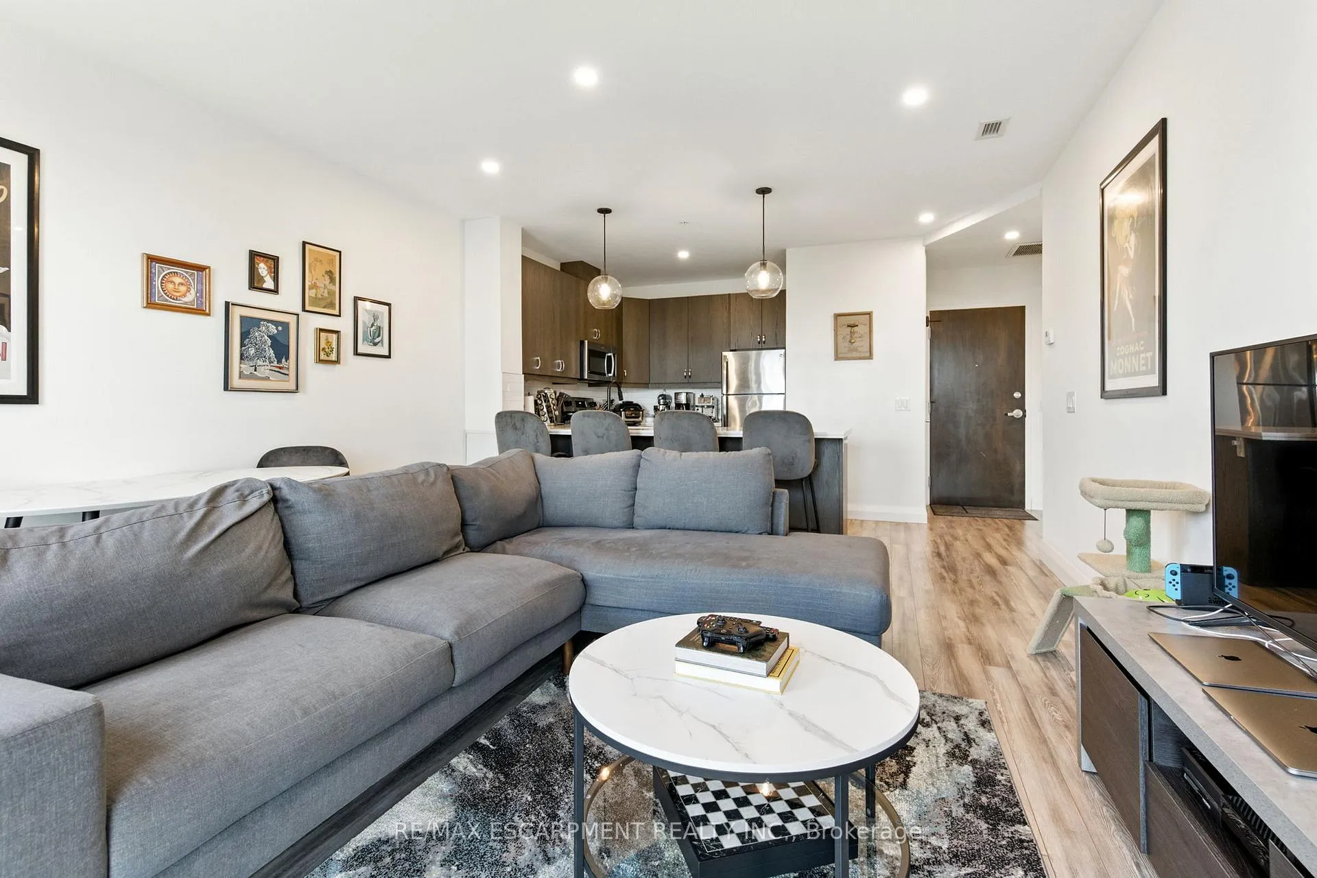 Photo 13 of Unit 523, 118 King Street E, Hamilton, Beasley — HOMEH