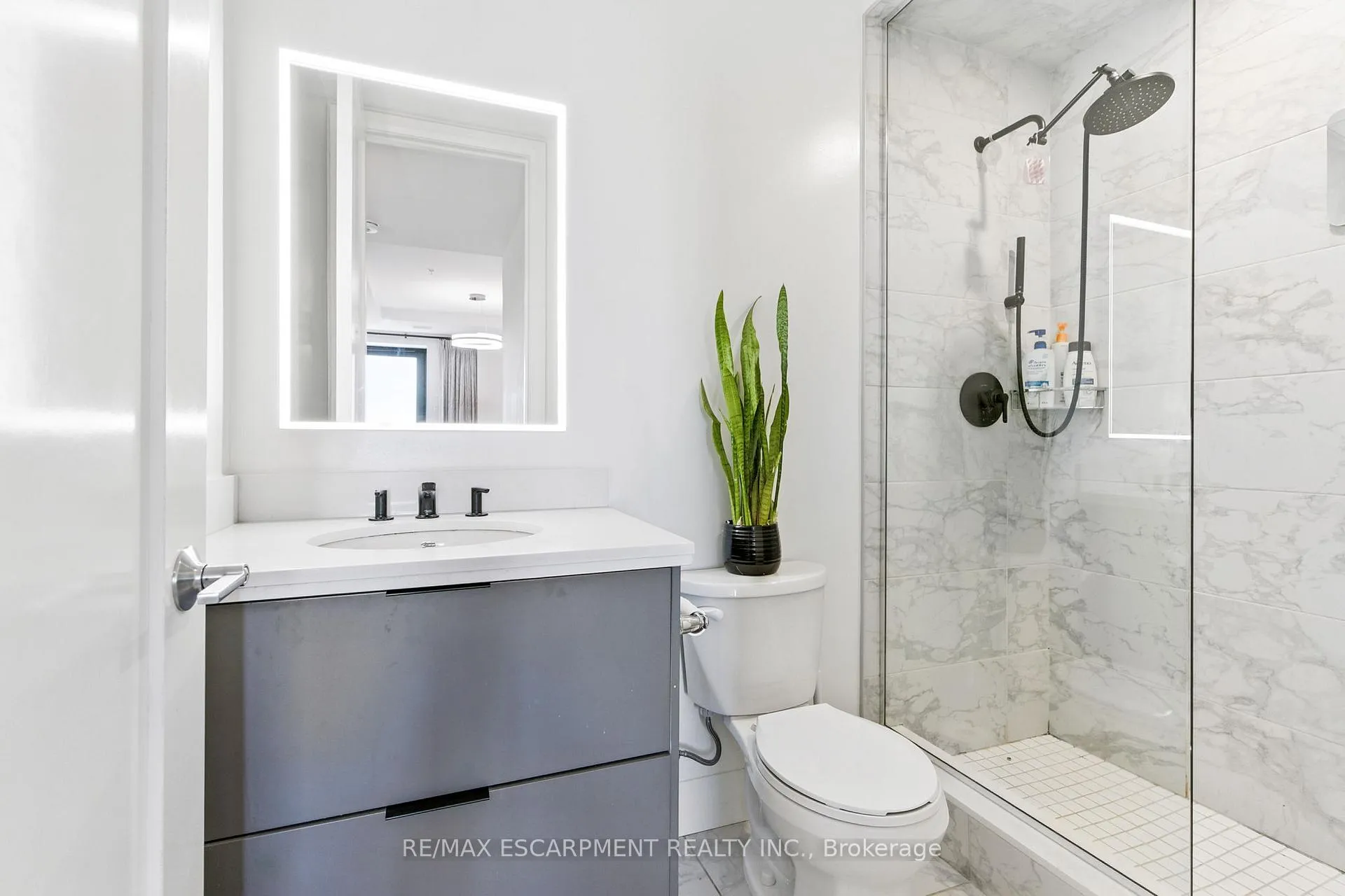 Photo 28 of Unit 523, 118 King Street E, Hamilton, Beasley — HOMEH