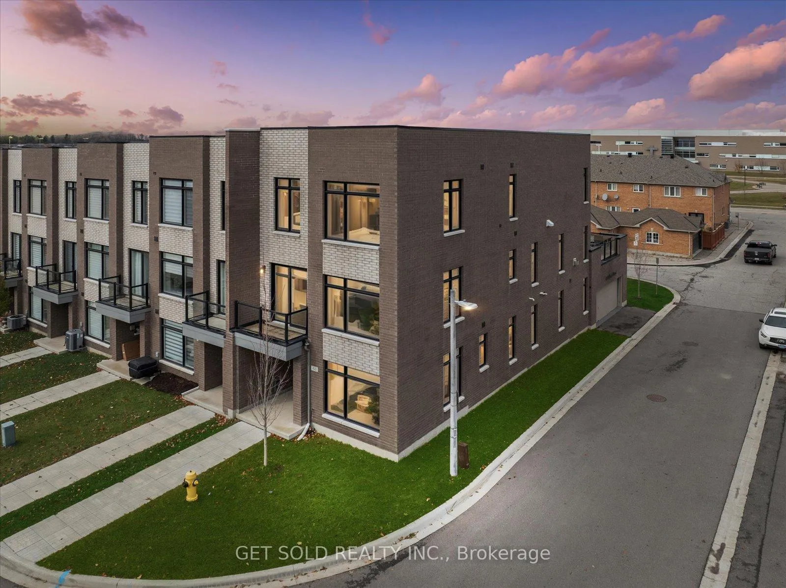 Front of 63 Laval Street