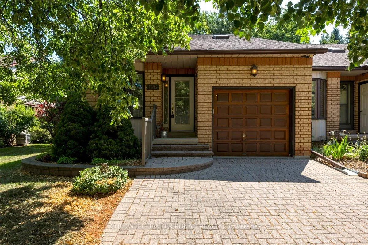 Photo 1 of 126 Green Briar Road, New Tecumseth, Alliston — HOMEH