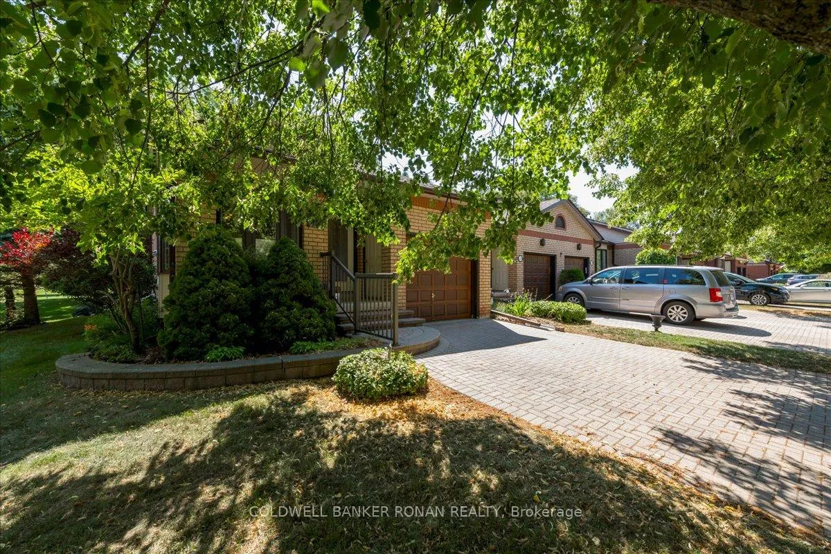 Photo 24 of 126 Green Briar Road, New Tecumseth, Alliston — HOMEH