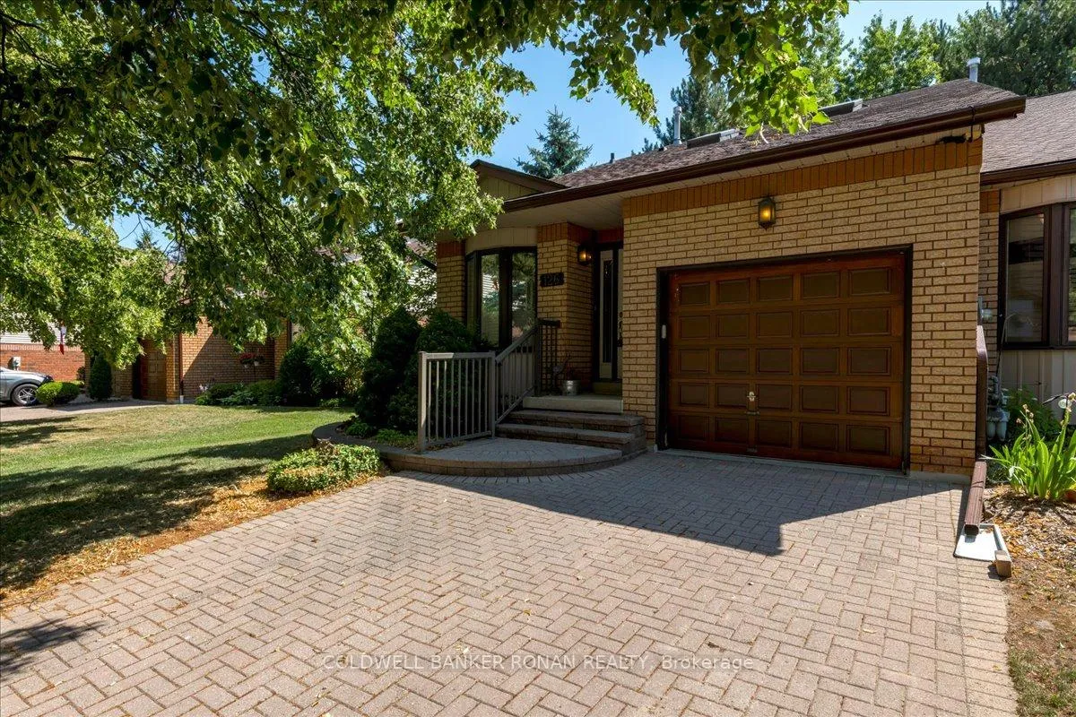 Photo 25 of 126 Green Briar Road, New Tecumseth, Alliston — HOMEH