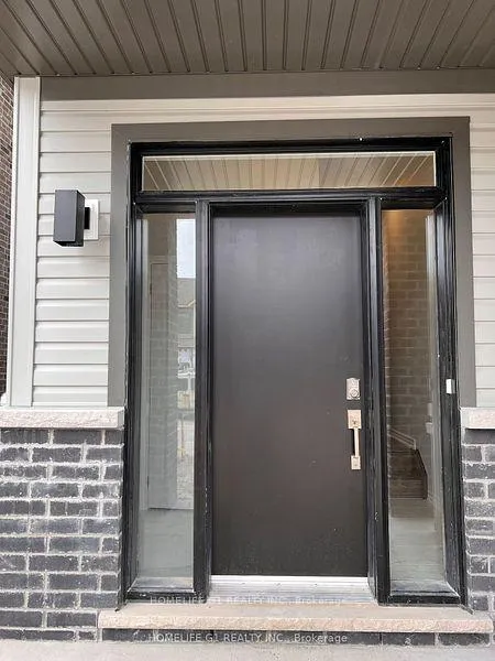 Photo 2 of 1115 Thompson Drive, Oshawa, Kedron — HOMEH