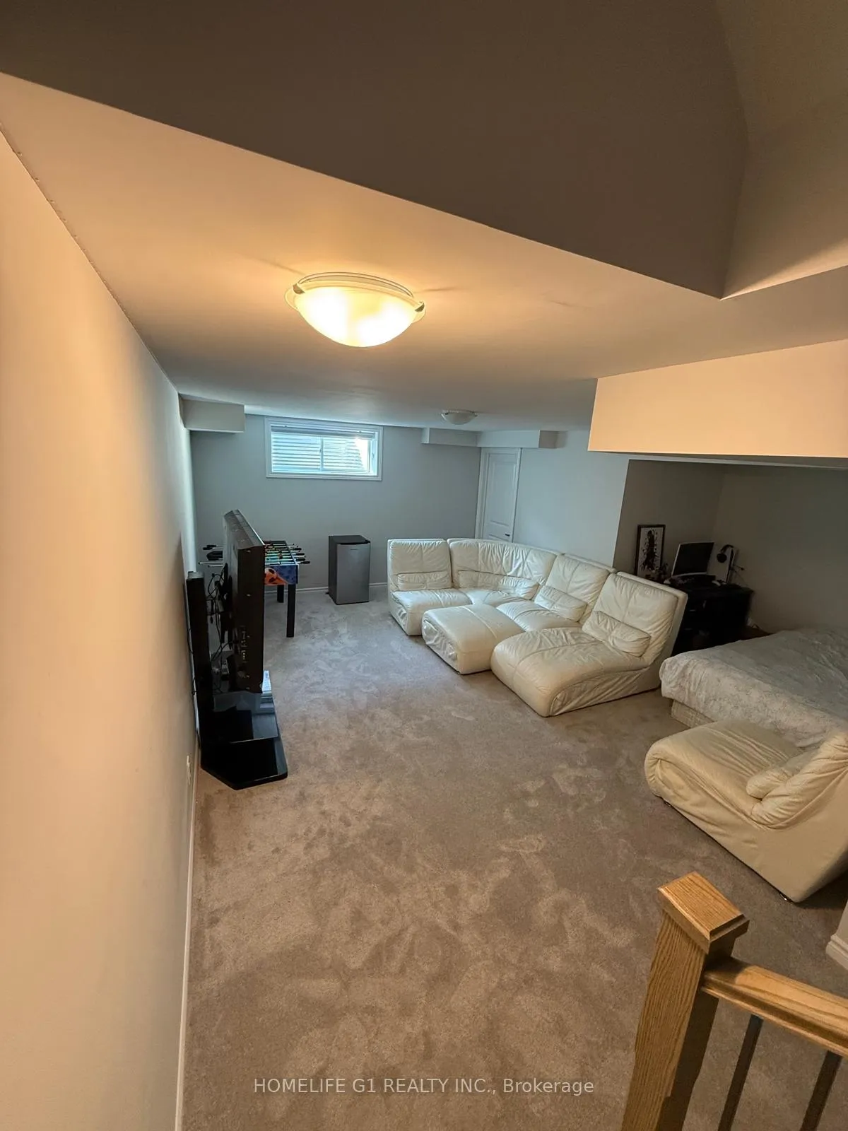 Photo 20 of 1115 Thompson Drive, Oshawa, Kedron — HOMEH