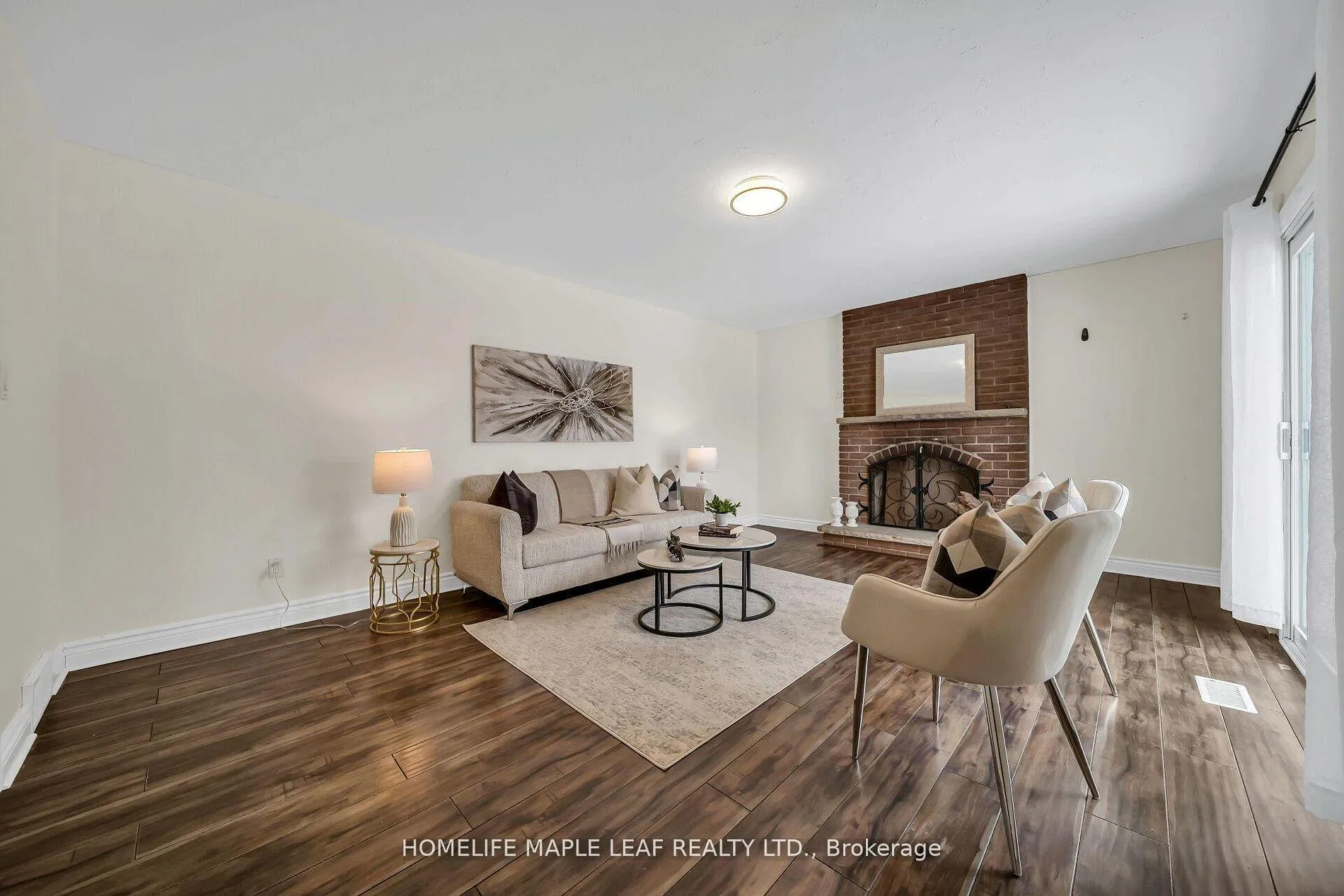 Photo 13 of 46 Chicopee Terrace, Kitchener — HOMEH