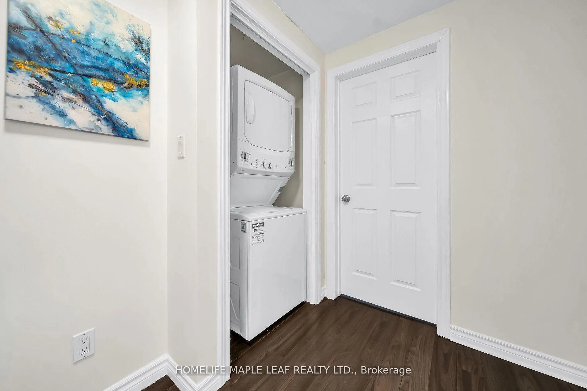 Photo 17 of 46 Chicopee Terrace, Kitchener — HOMEH