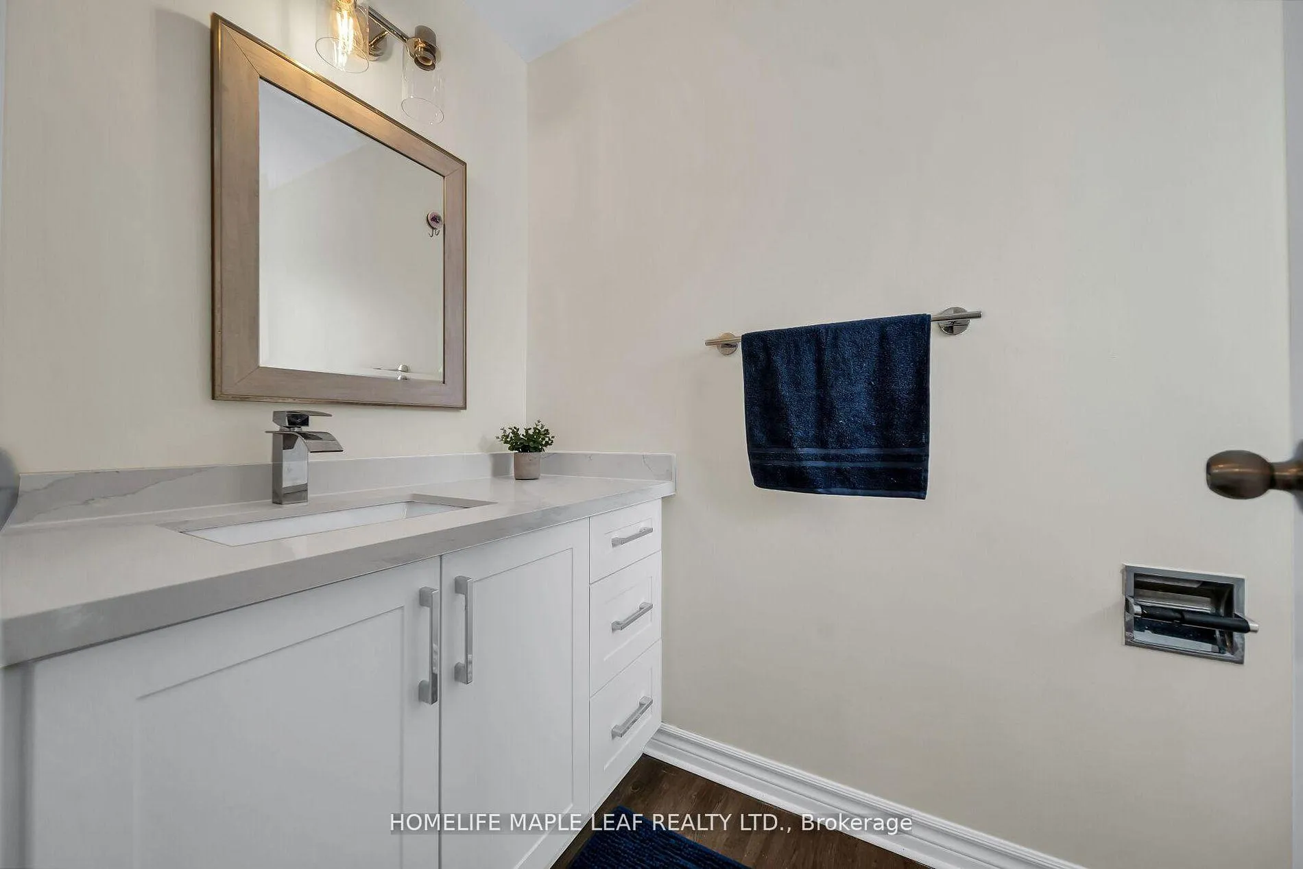Photo 20 of 46 Chicopee Terrace, Kitchener — HOMEH