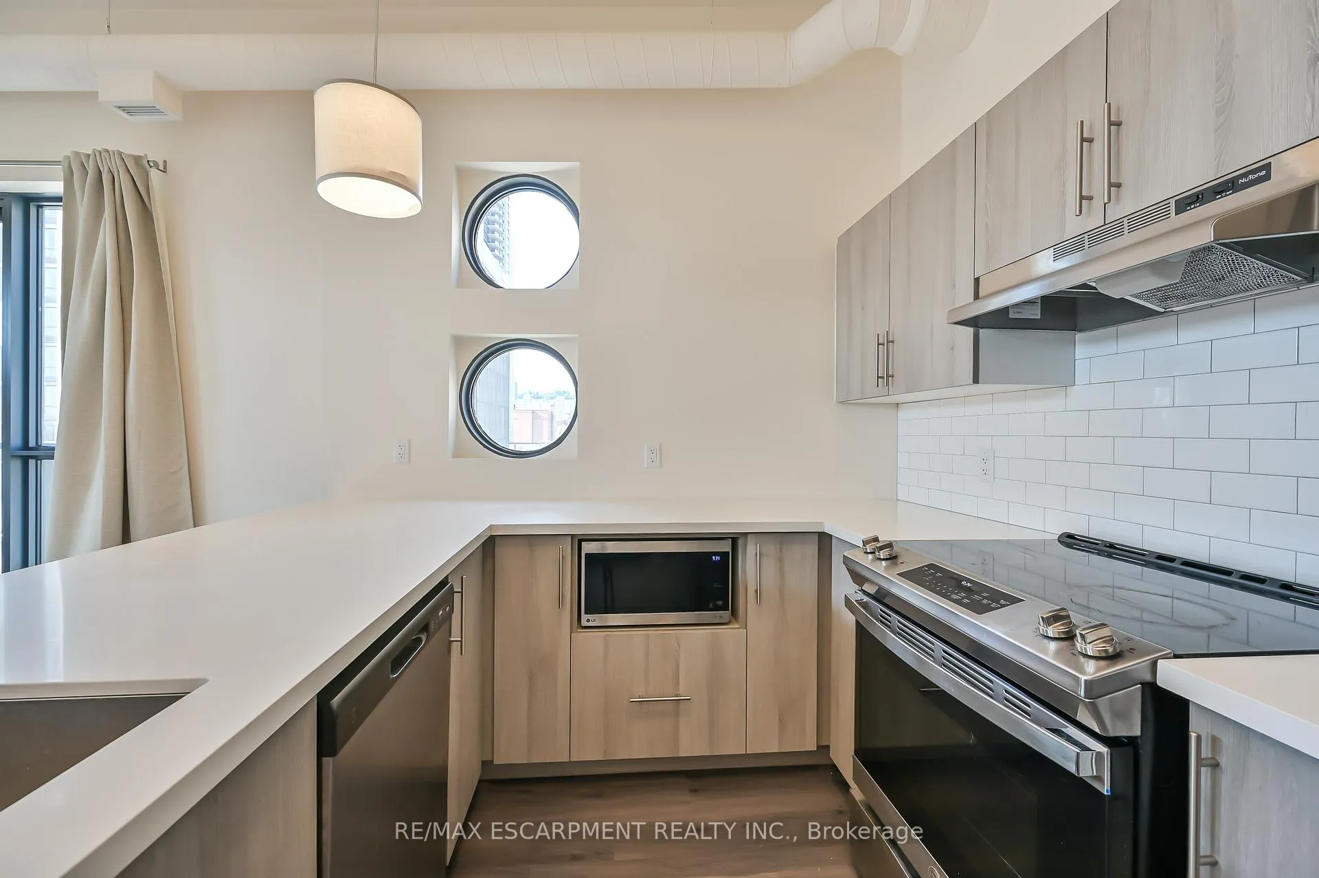 Photo 12 of Unit 601, 121 King Street E, Hamilton, Beasley — HOMEH