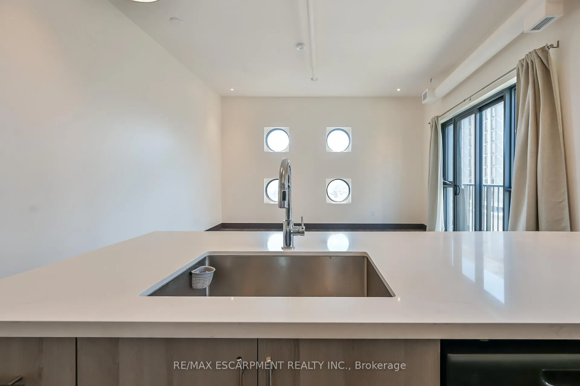Photo 14 of Unit 601, 121 King Street E, Hamilton, Beasley — HOMEH