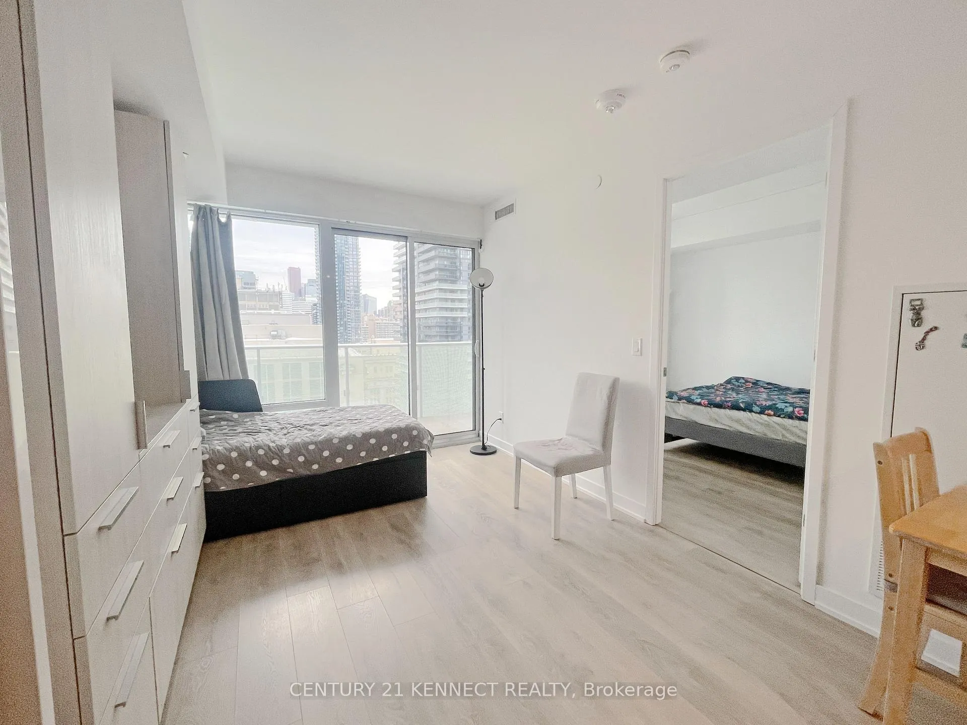 Photo 11 of Unit 1611, 501 Yonge Street, Toronto, Church-Yonge Corridor — HOMEH