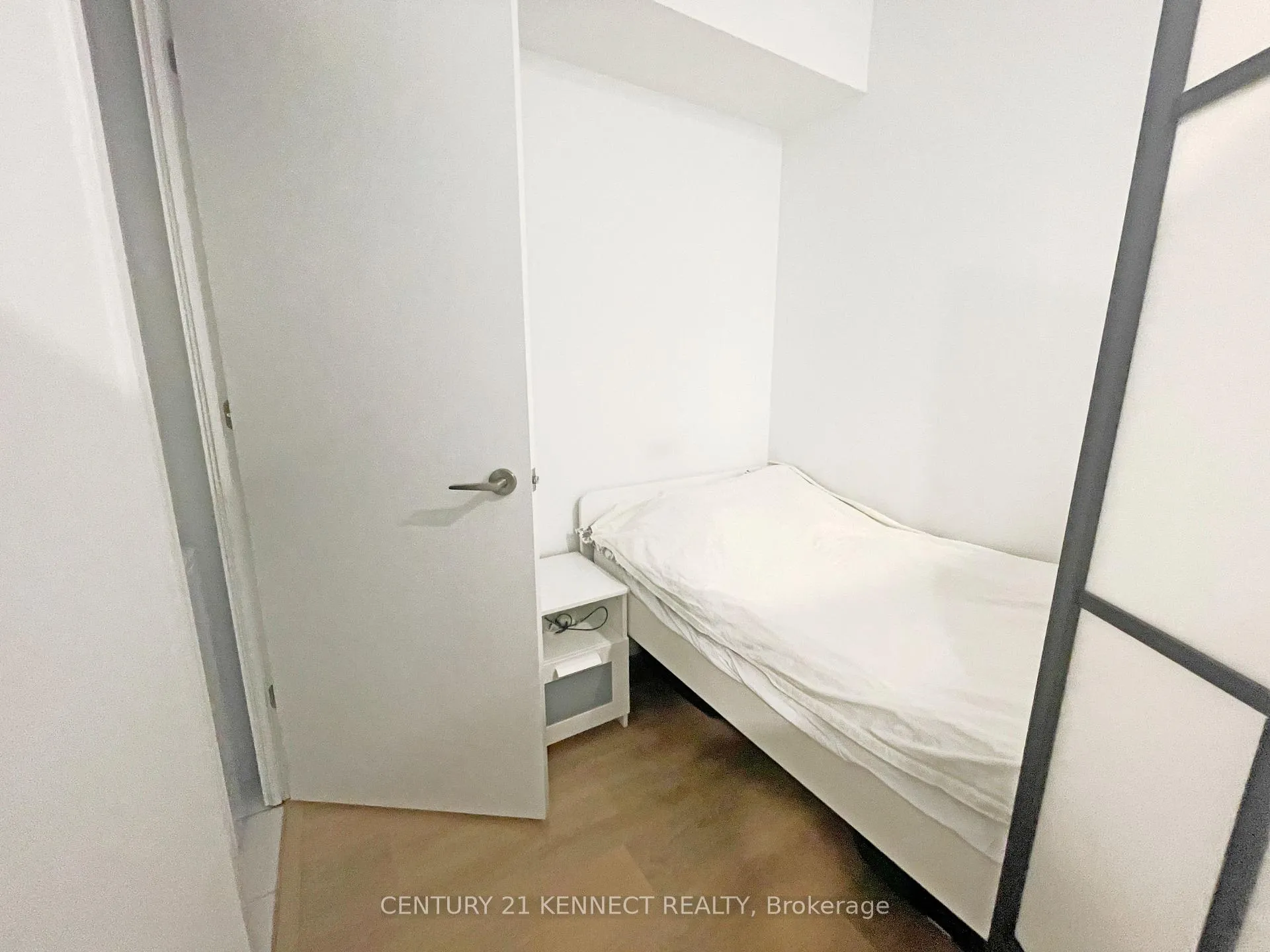 Photo 14 of Unit 1611, 501 Yonge Street, Toronto, Church-Yonge Corridor — HOMEH