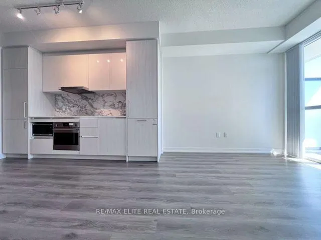 Photo 5 of Unit 1705, 225 Commerce Street, Vaughan, Vaughan Corporate Centre — HOMEH