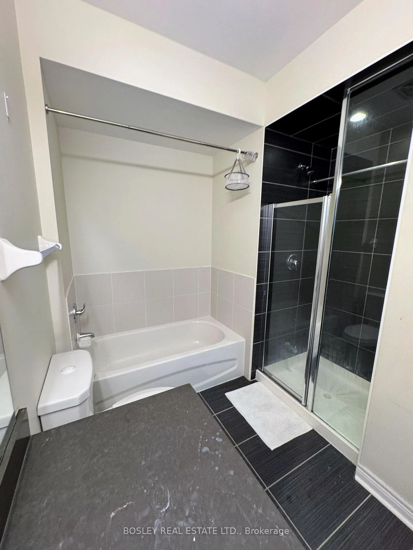 Photo 14 of Unit 106, 7768 Kennedy Road, Markham, Milliken Mills West — HOMEH