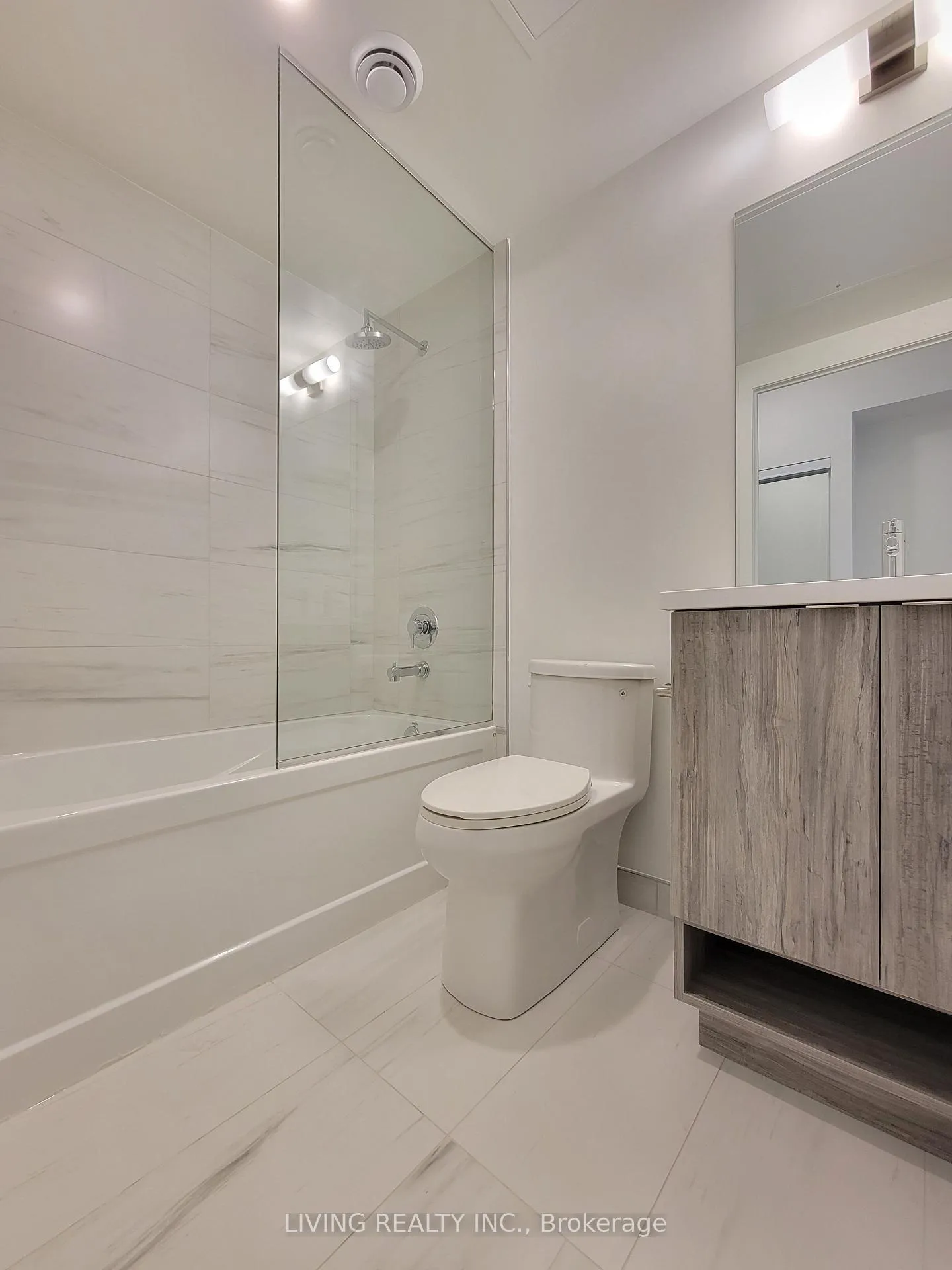 Photo 4 of Unit 7112, 138 Downes Street, Toronto, Waterfront Communities — HOMEH