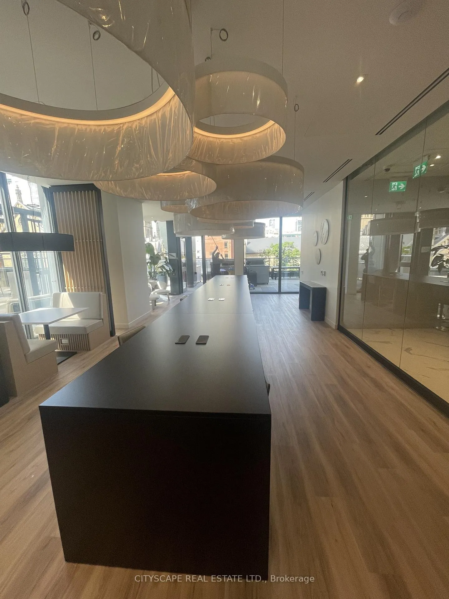 Front of Unit PH 10, 82 Dalhousie Street W