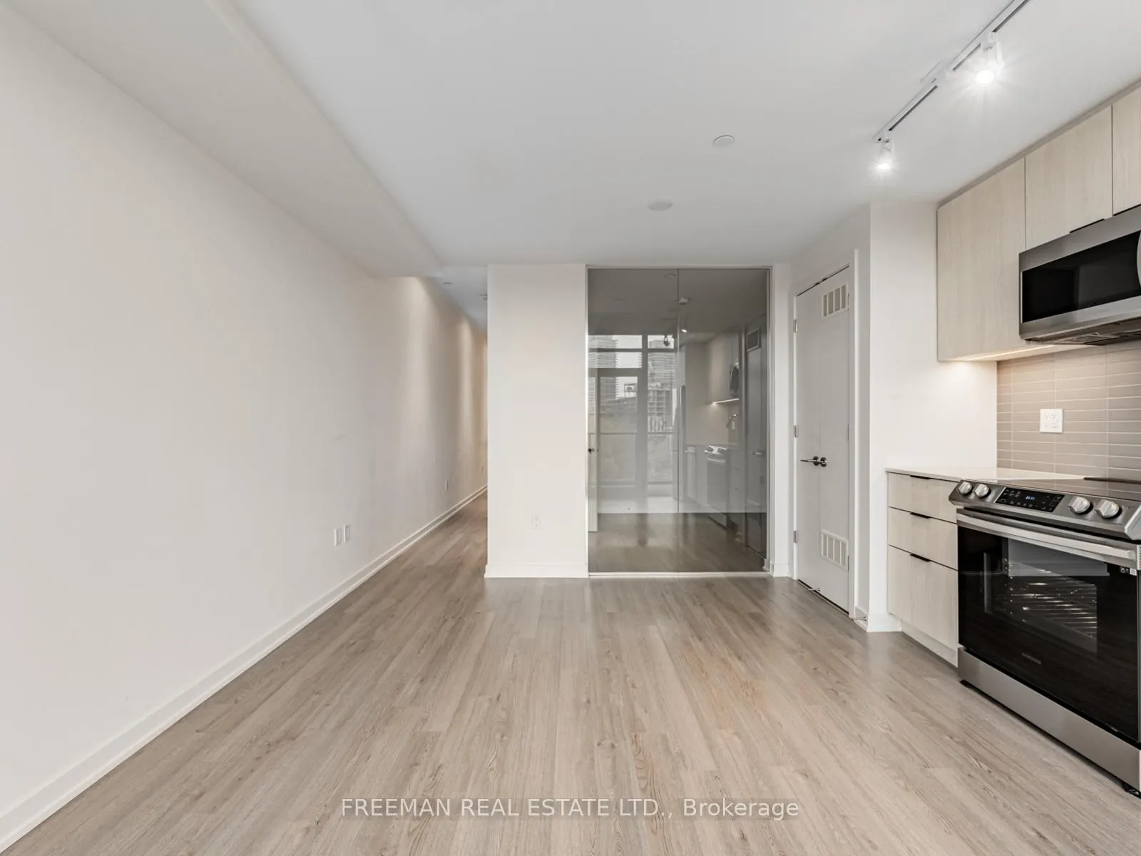Photo 8 of Unit 512, 50 Power Street, Toronto, Moss Park — HOMEH