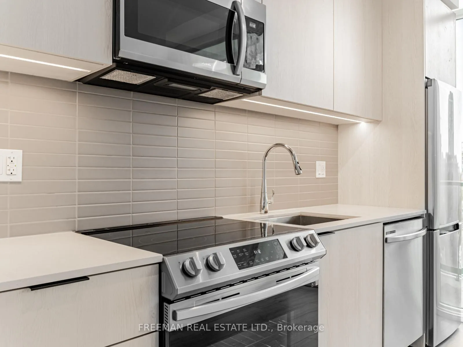 Photo 9 of Unit 512, 50 Power Street, Toronto, Moss Park — HOMEH