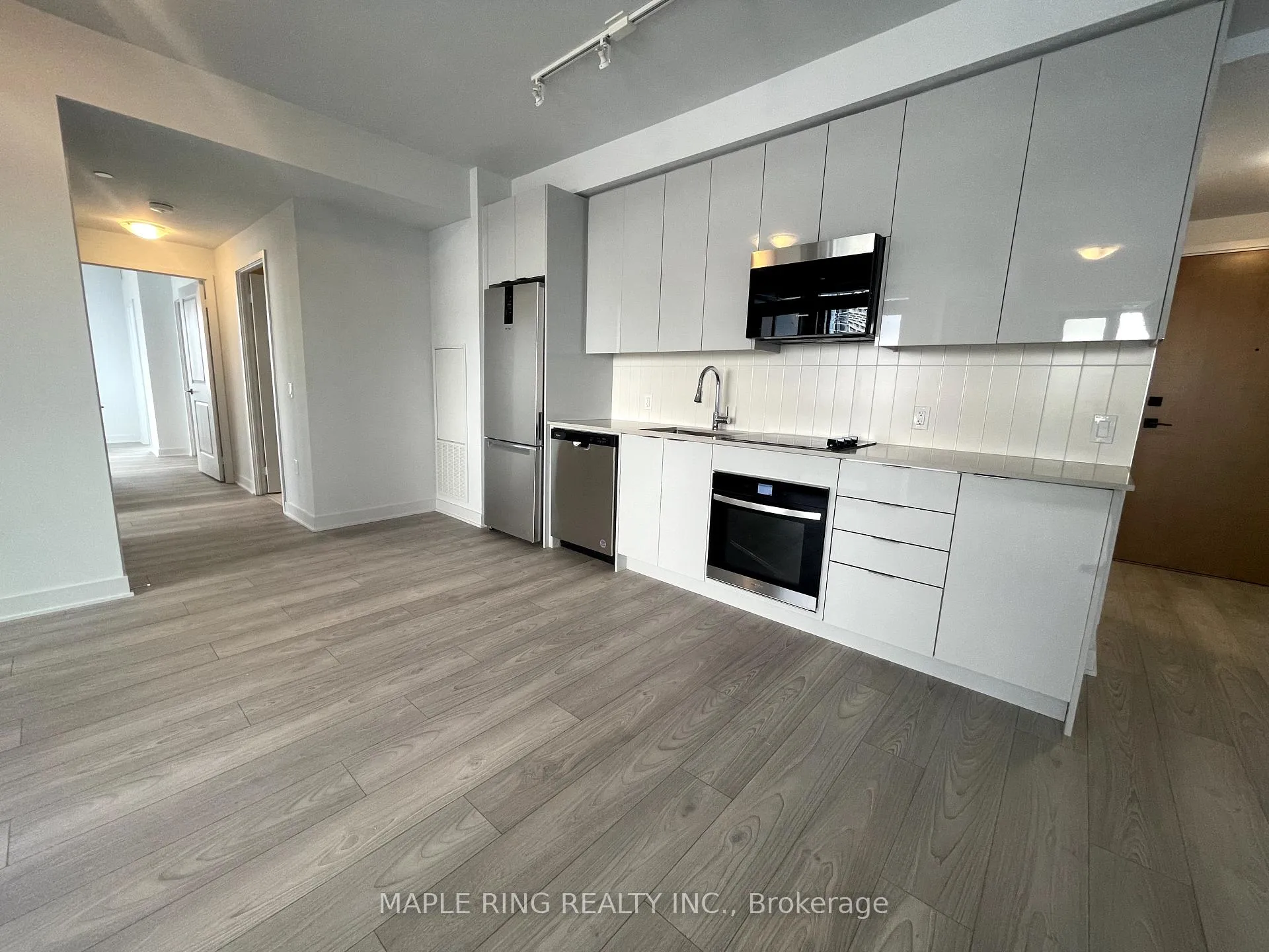 Photo 3 of Unit 1602, 2920 Highway 7 Road, Vaughan, Concord — HOMEH