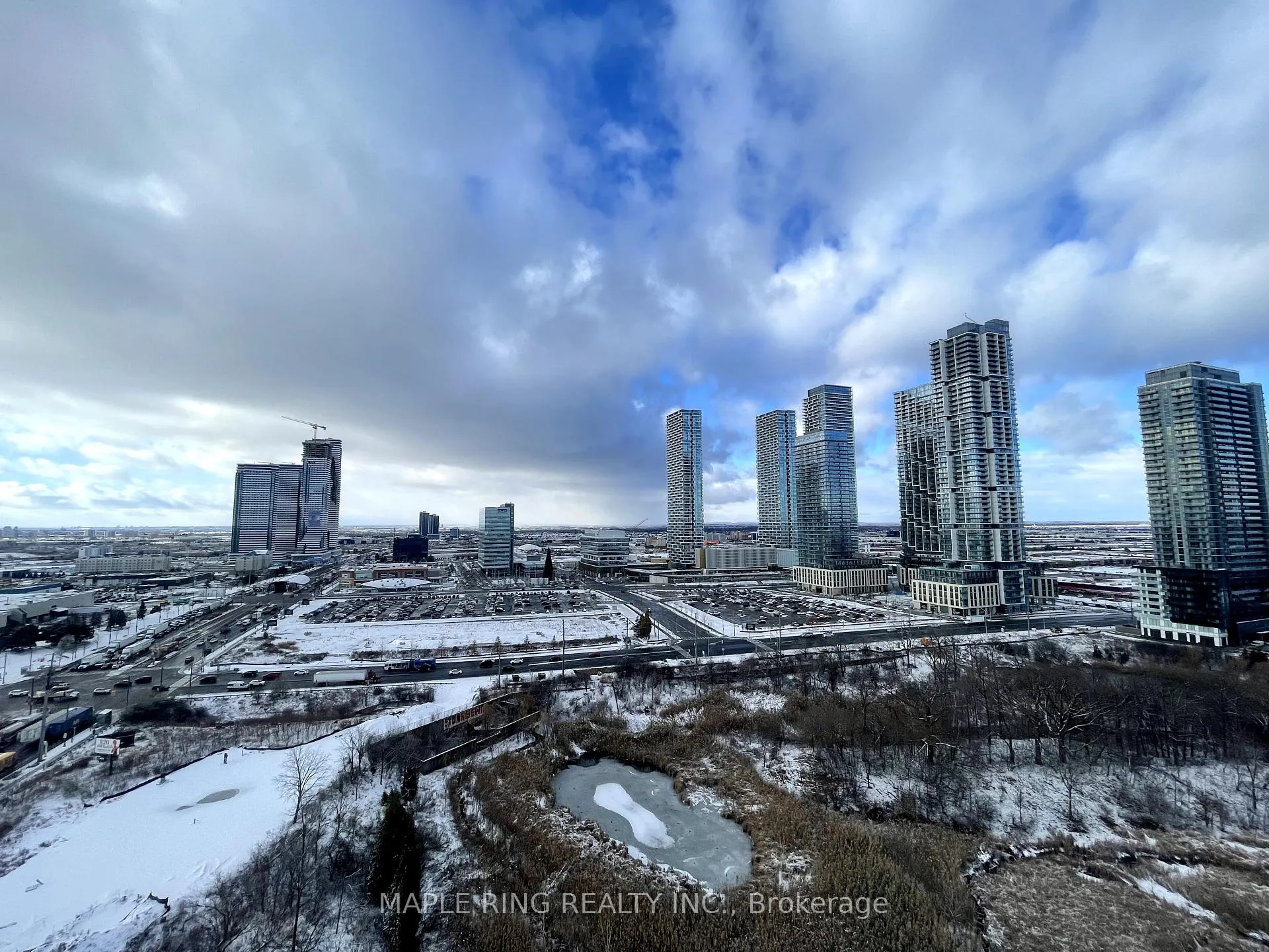 Photo 8 of Unit 1602, 2920 Highway 7 Road, Vaughan, Concord — HOMEH