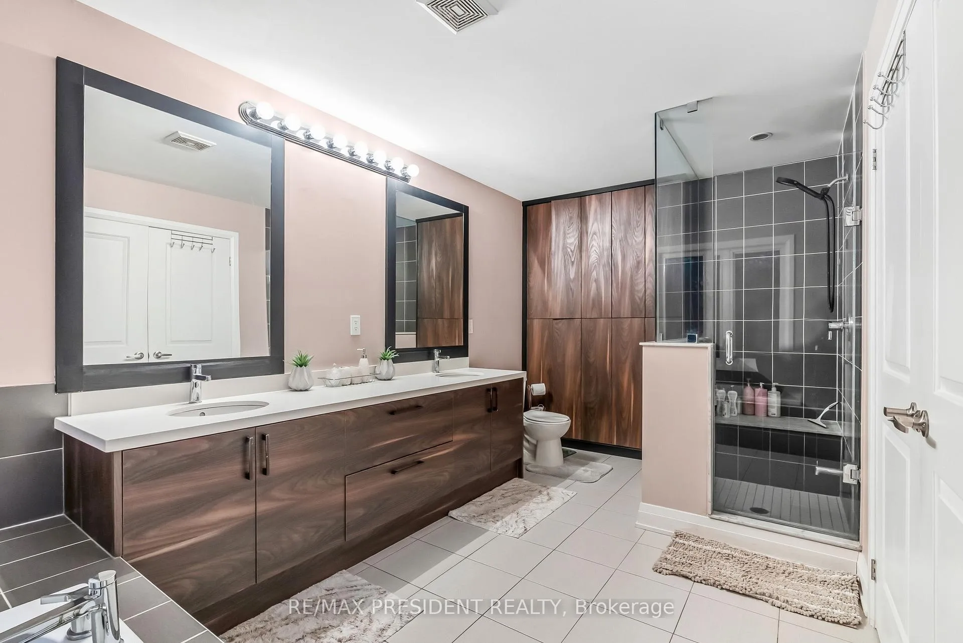 Photo 31 of 11 Oliana Way, Brampton, Bram West — HOMEH