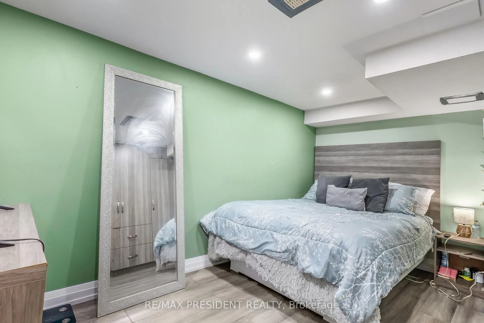 Photo 45 of 11 Oliana Way, Brampton, Bram West — HOMEH
