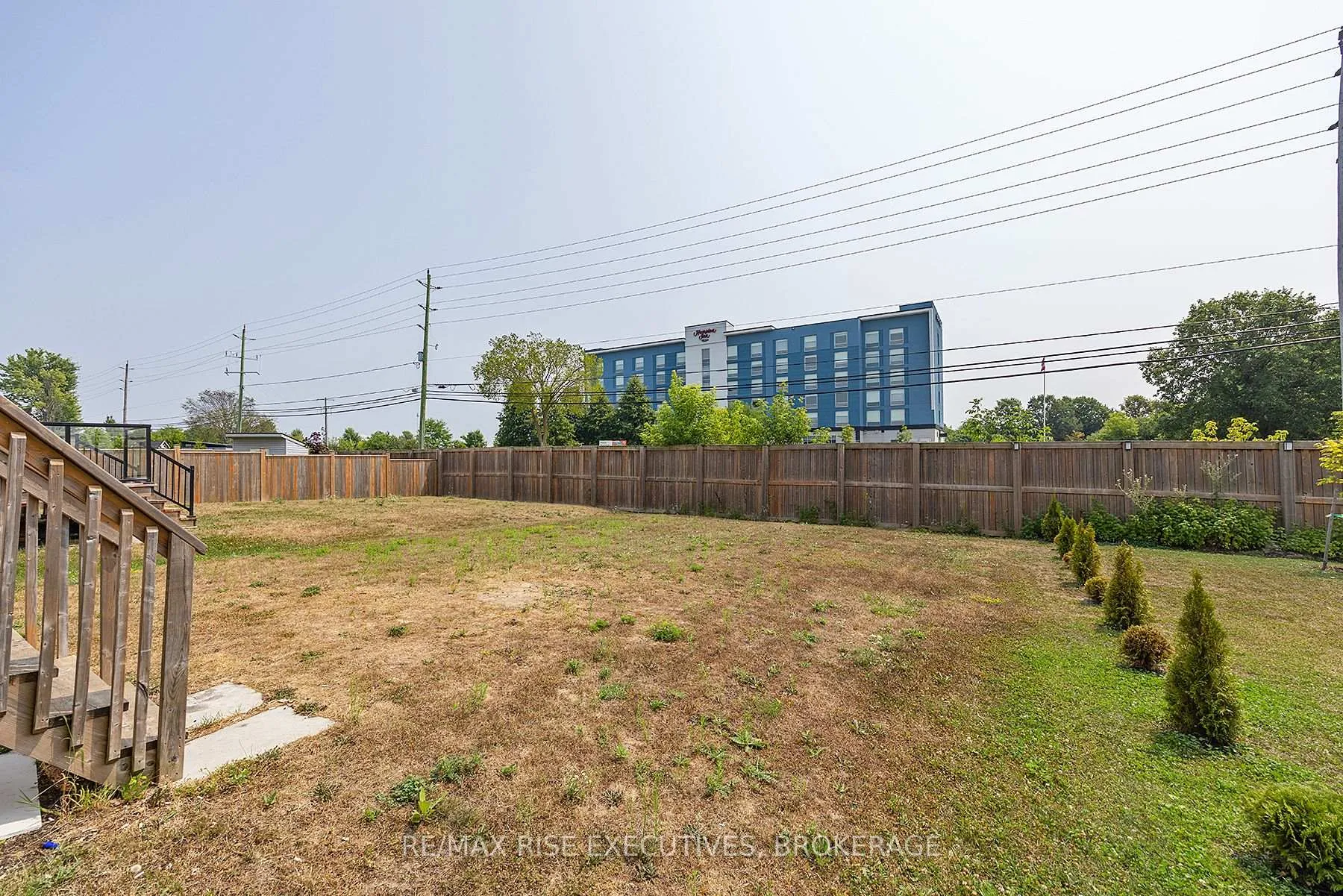 Photo 4 of 648 Halloway Drive, Kingston, Kingston East (Incl Barret Crt) — HOMEH