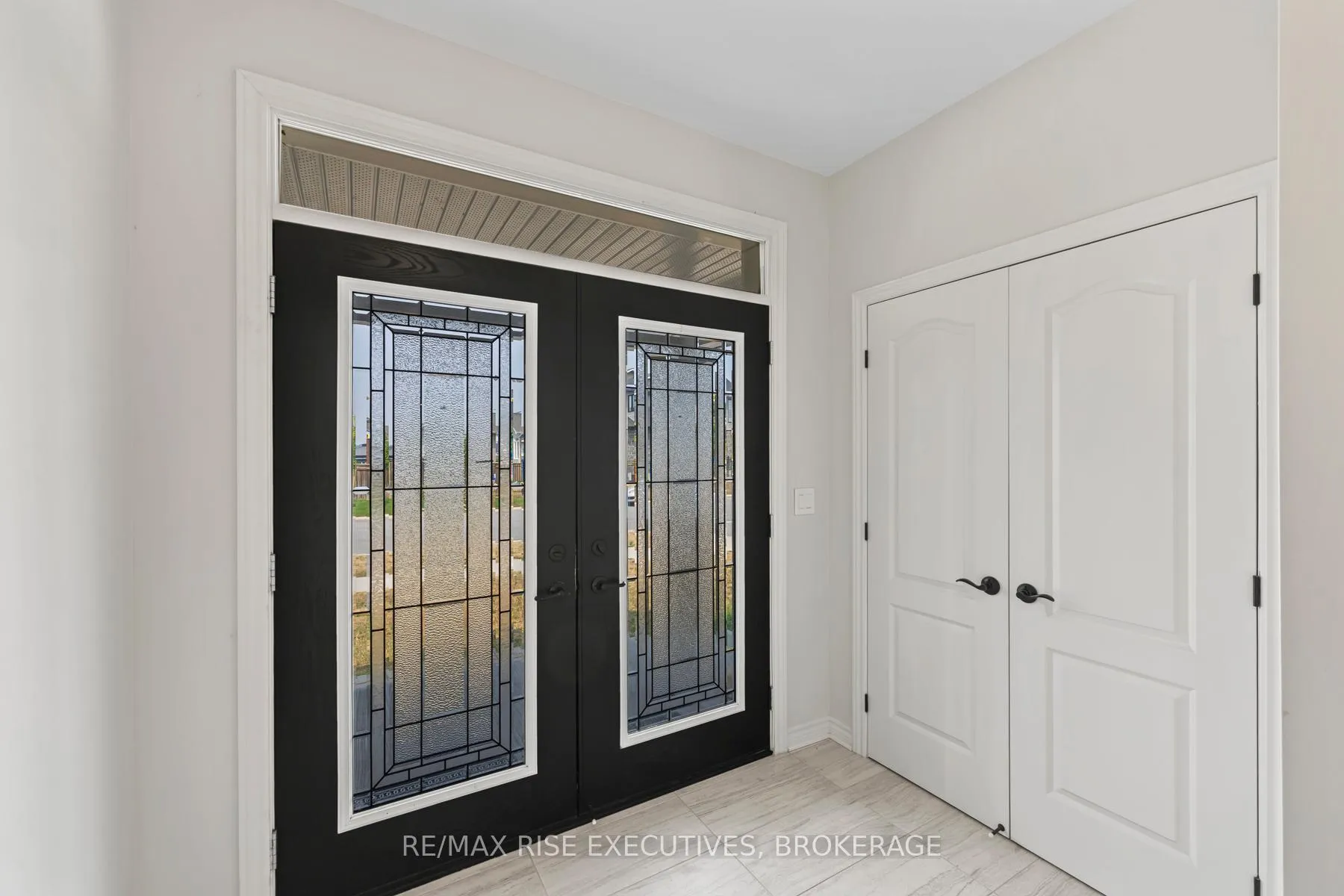 Photo 10 of 648 Halloway Drive, Kingston, Kingston East (Incl Barret Crt) — HOMEH