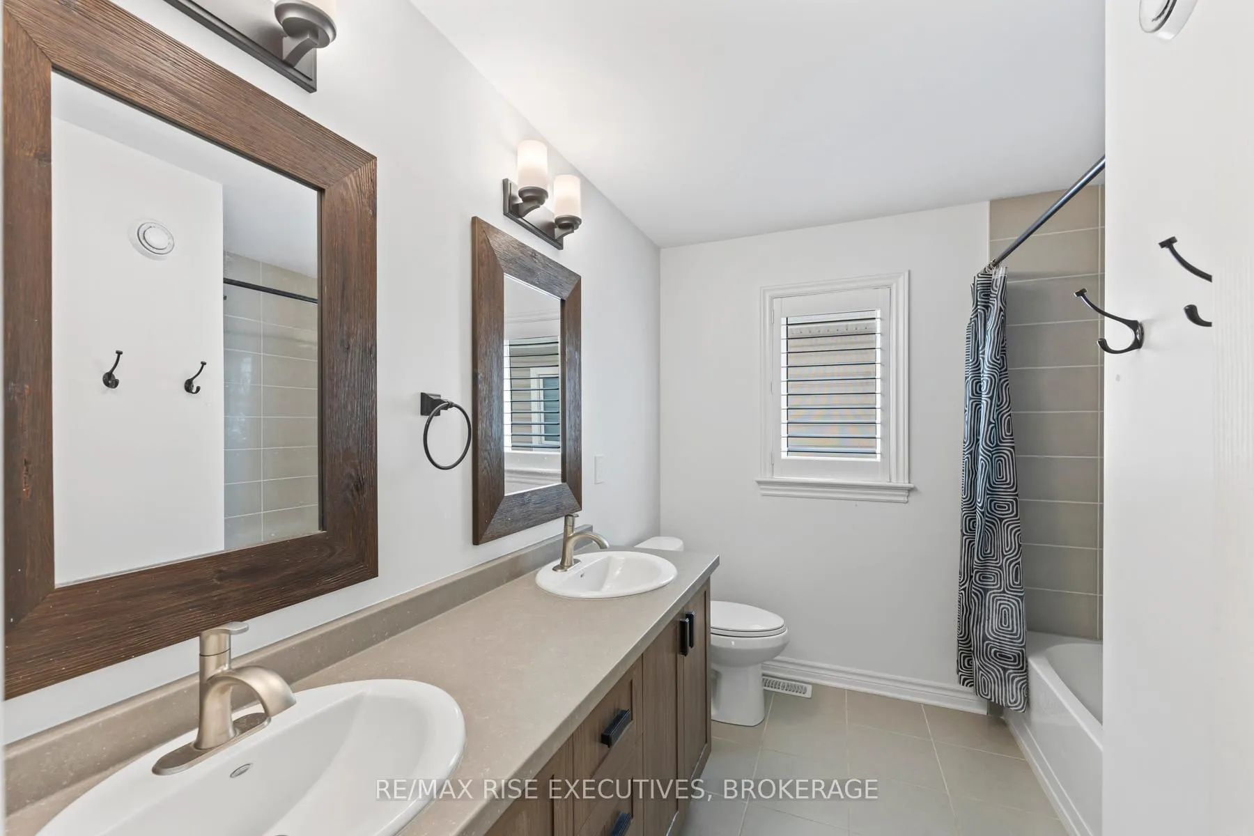 Photo 39 of 648 Halloway Drive, Kingston, Kingston East (Incl Barret Crt) — HOMEH