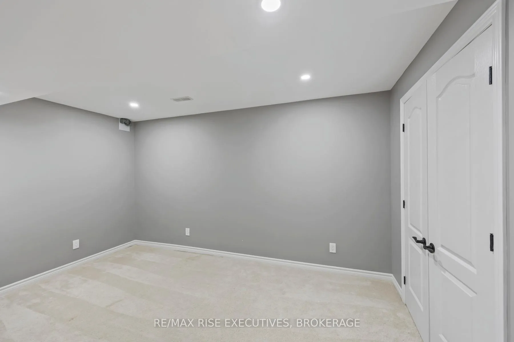 Photo 46 of 648 Halloway Drive, Kingston, Kingston East (Incl Barret Crt) — HOMEH