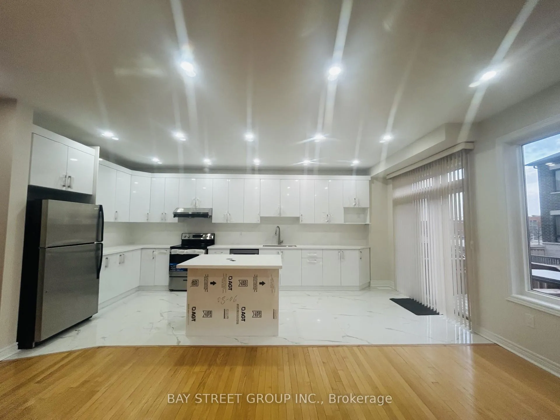 Photo 6 of 59 Tidewater Street S, Markham, Wismer — HOMEH