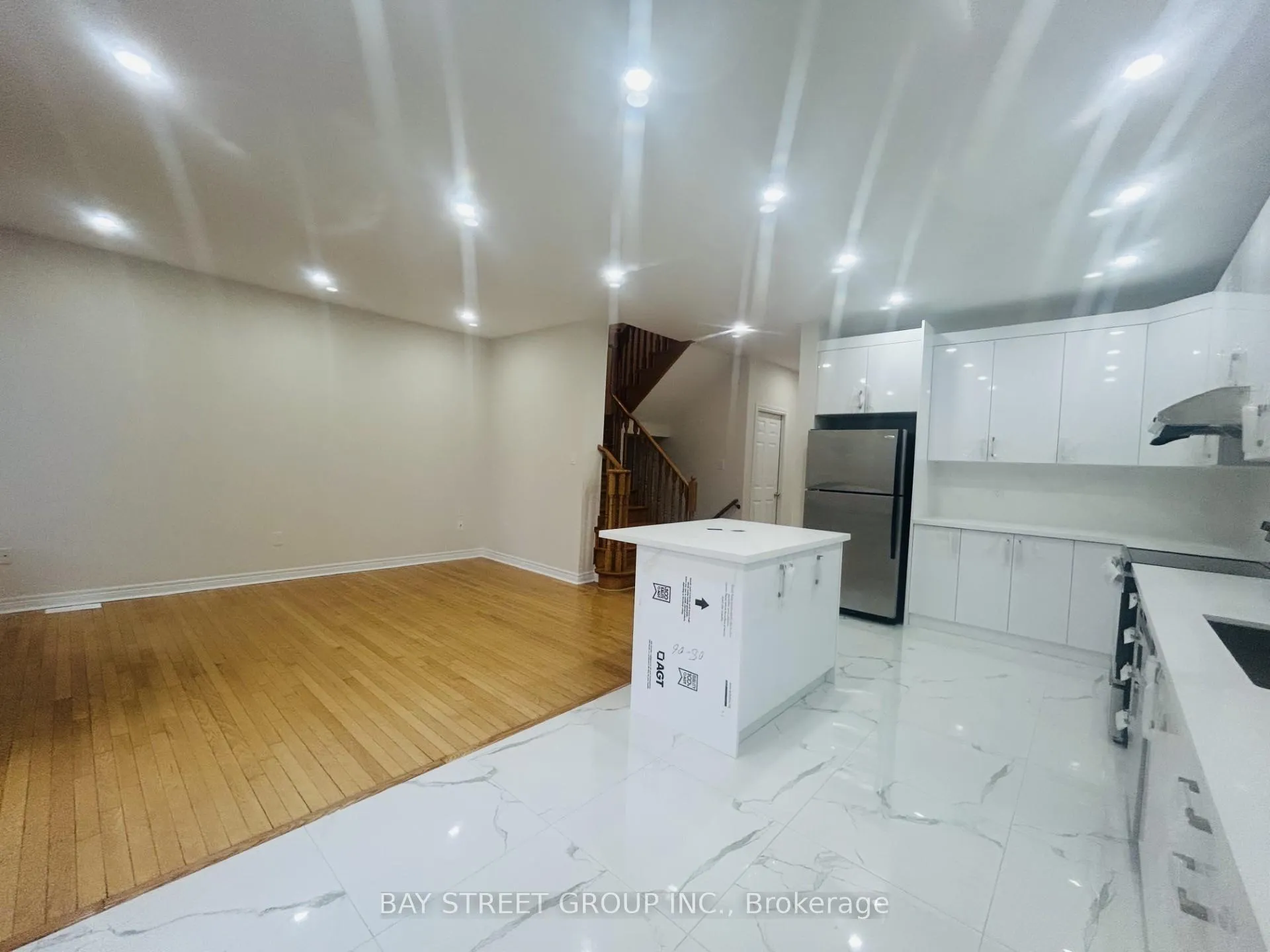 Photo 7 of 59 Tidewater Street S, Markham, Wismer — HOMEH