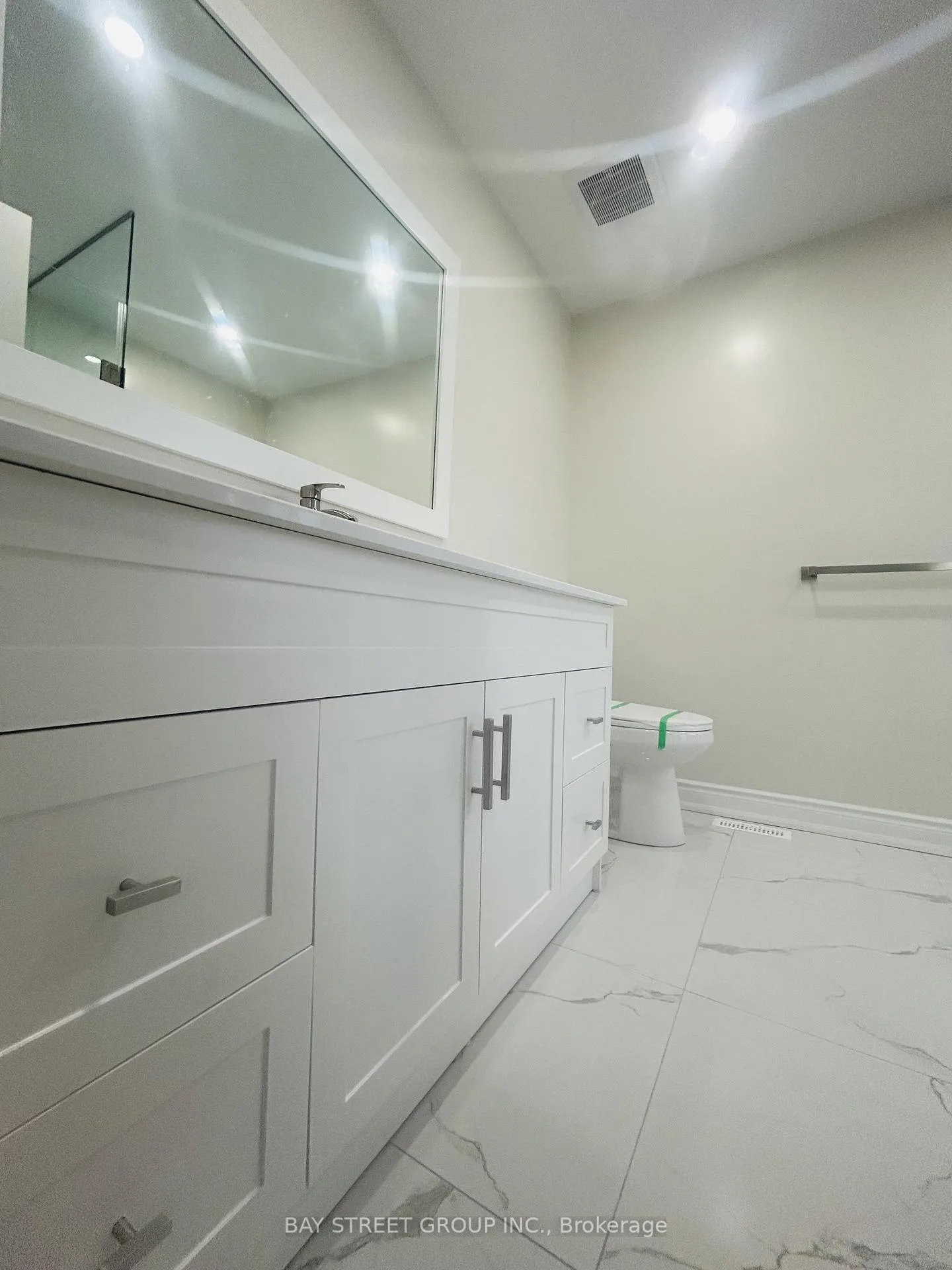 Photo 13 of 59 Tidewater Street S, Markham, Wismer — HOMEH