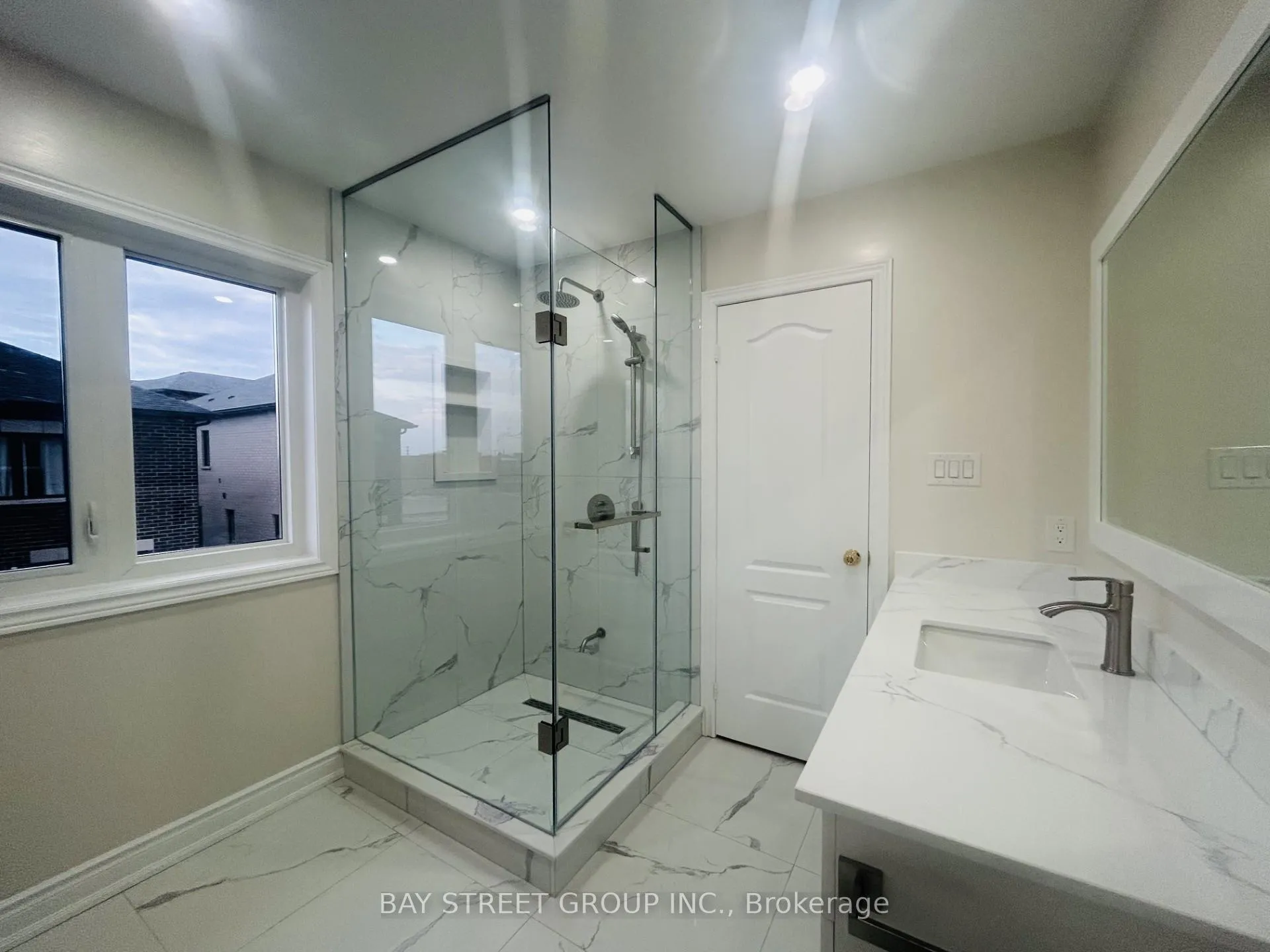 Photo 14 of 59 Tidewater Street S, Markham, Wismer — HOMEH