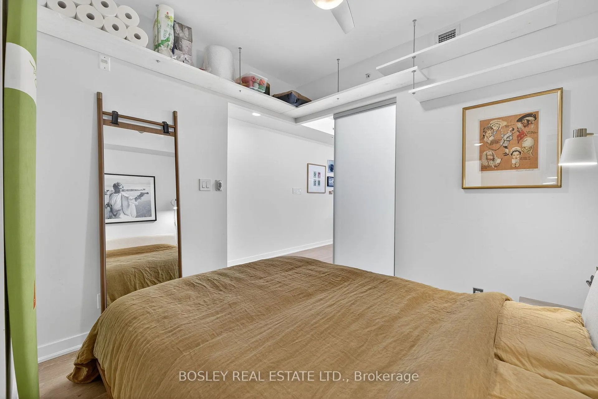 Photo 15 of Unit 305, 1960 Queen Street E, Toronto, The Beaches — HOMEH