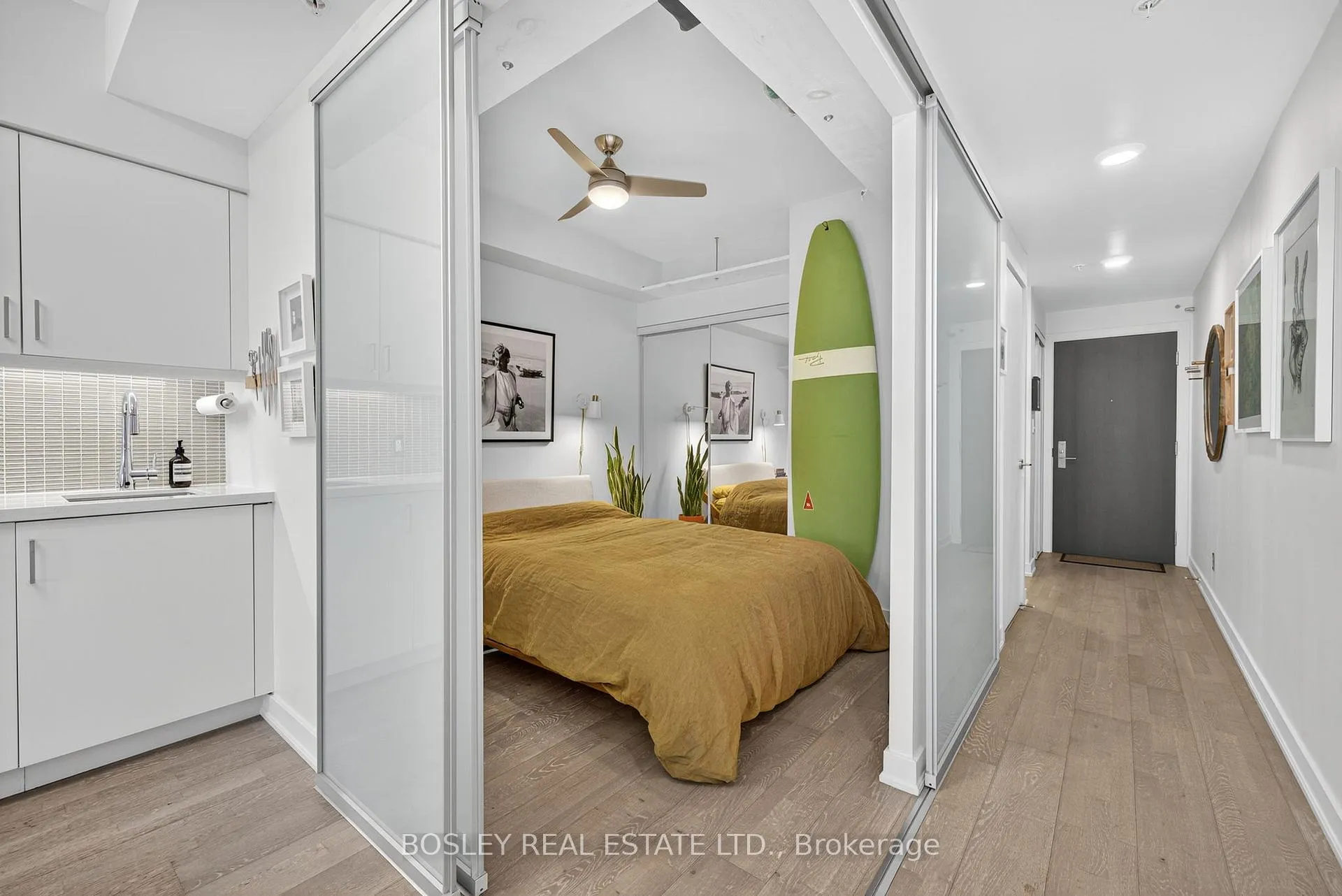 Photo 16 of Unit 305, 1960 Queen Street E, Toronto, The Beaches — HOMEH