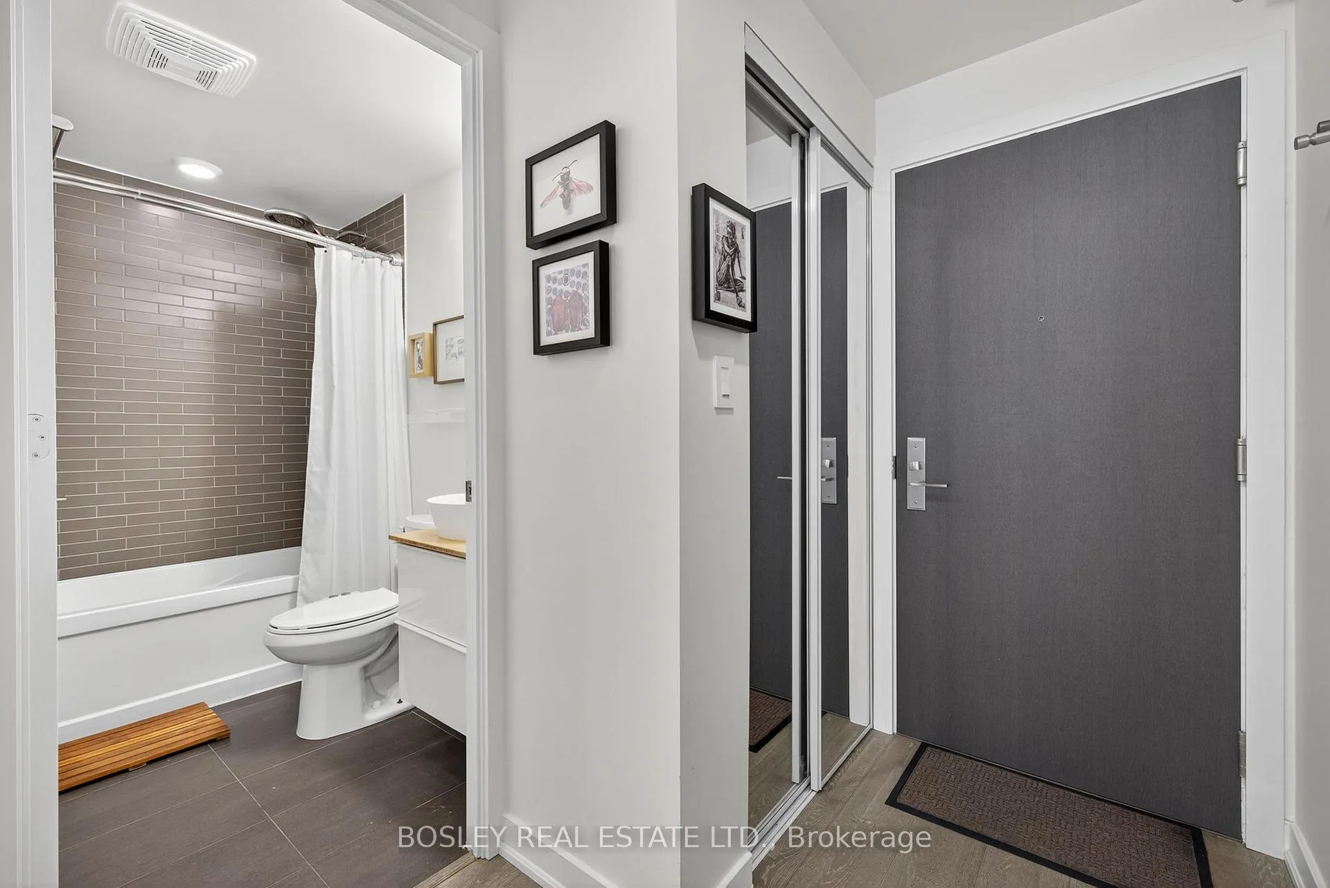 Photo 18 of Unit 305, 1960 Queen Street E, Toronto, The Beaches — HOMEH