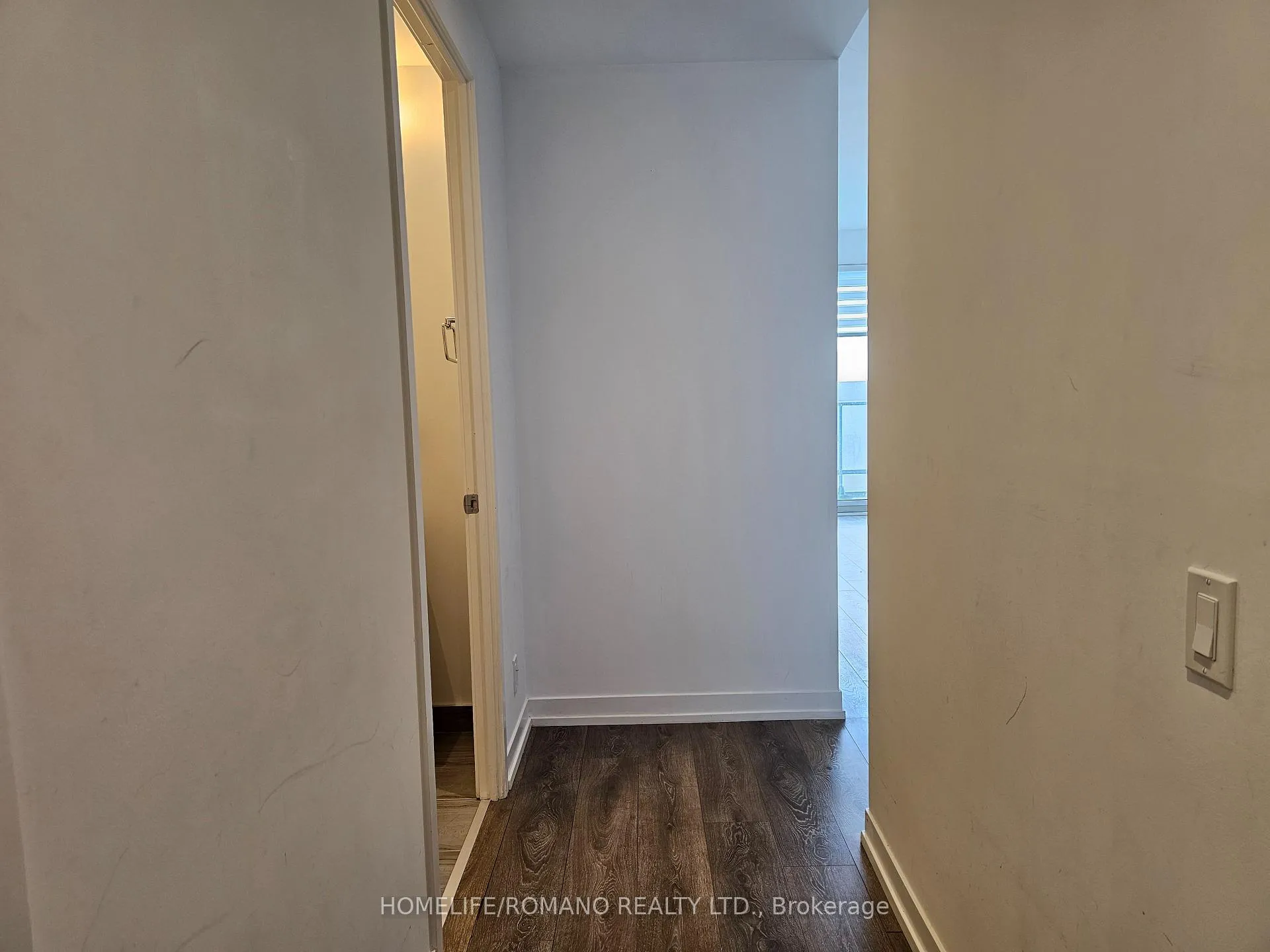 Photo 2 of Unit 2706, 5 Buttermill Avenue, Vaughan, Vaughan Corporate Centre — HOMEH