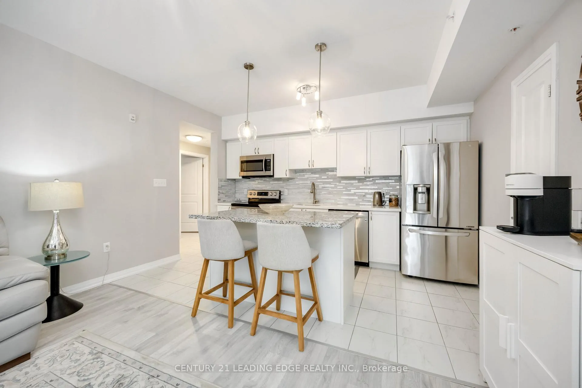 Photo 10 of Unit 209, 300 Essa Rd, Barrie, 400 West — HOMEH