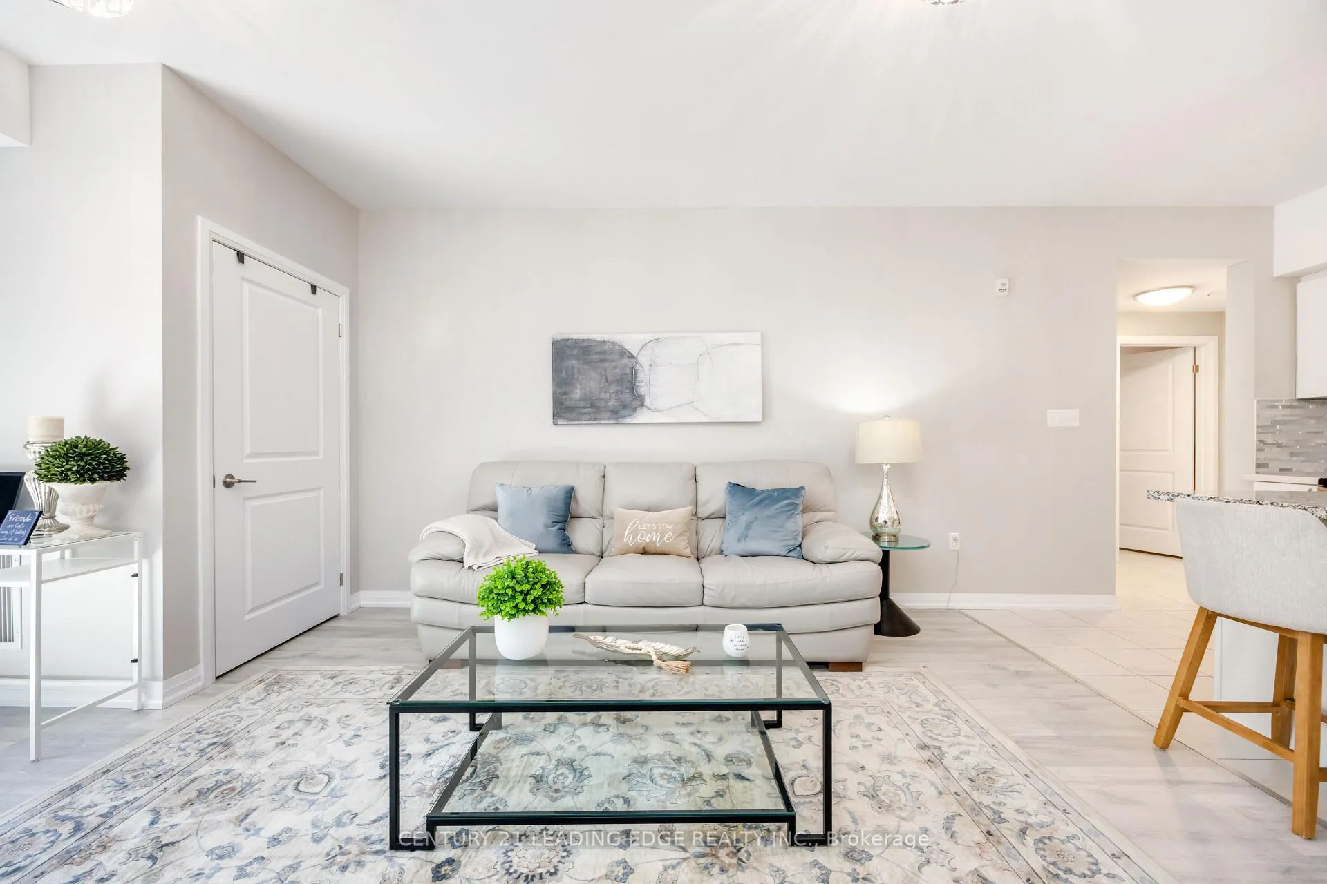 Photo 16 of Unit 209, 300 Essa Rd, Barrie, 400 West — HOMEH