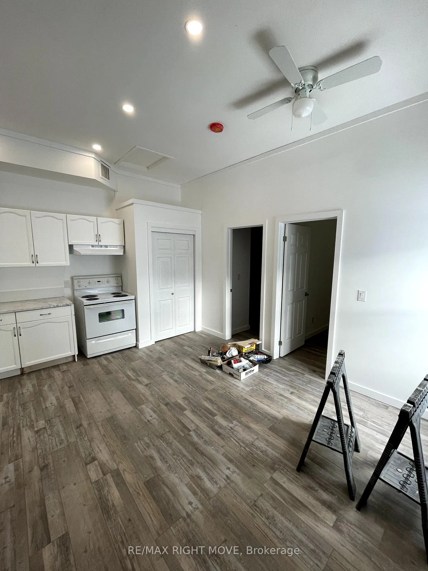 Photo 2 of Unit 11A, 4337 Burnside Line, Severn, Rural Severn — HOMEH
