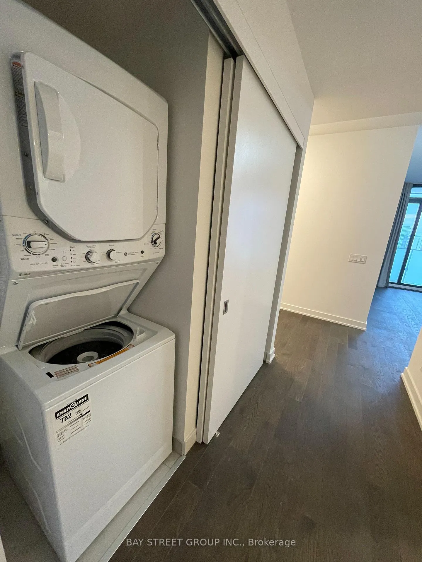Photo 9 of Unit 3315, 25 Richmond Street E, Toronto, Church-Yonge Corridor — HOMEH