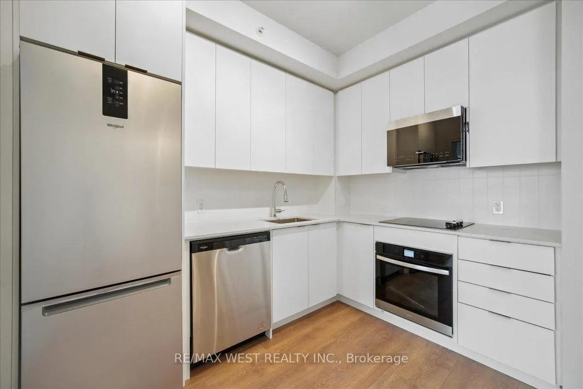 Photo 1 of Unit 2401, 2920 Highway 7, Vaughan, Vaughan Corporate Centre — HOMEH