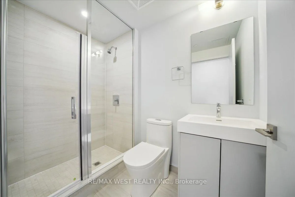 Photo 5 of Unit 2401, 2920 Highway 7, Vaughan, Vaughan Corporate Centre — HOMEH