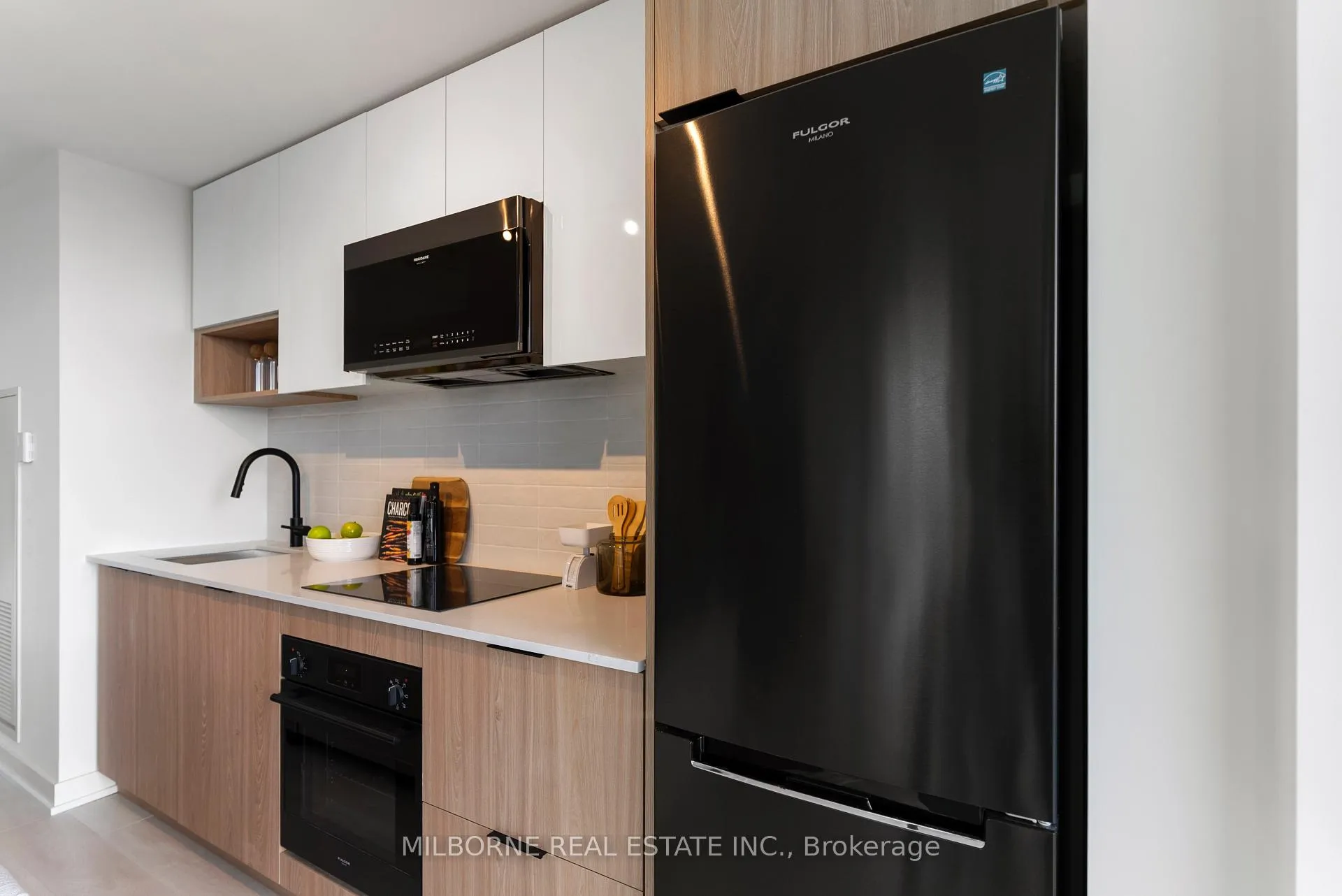 Photo 6 of Unit 1805, 5 Defries Street, Toronto, Regent Park — HOMEH