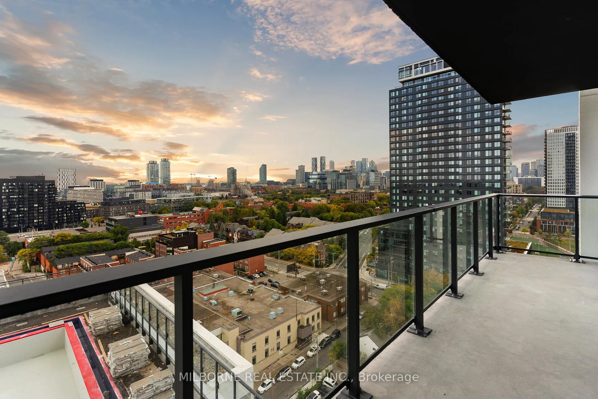 Photo 7 of Unit 1805, 5 Defries Street, Toronto, Regent Park — HOMEH