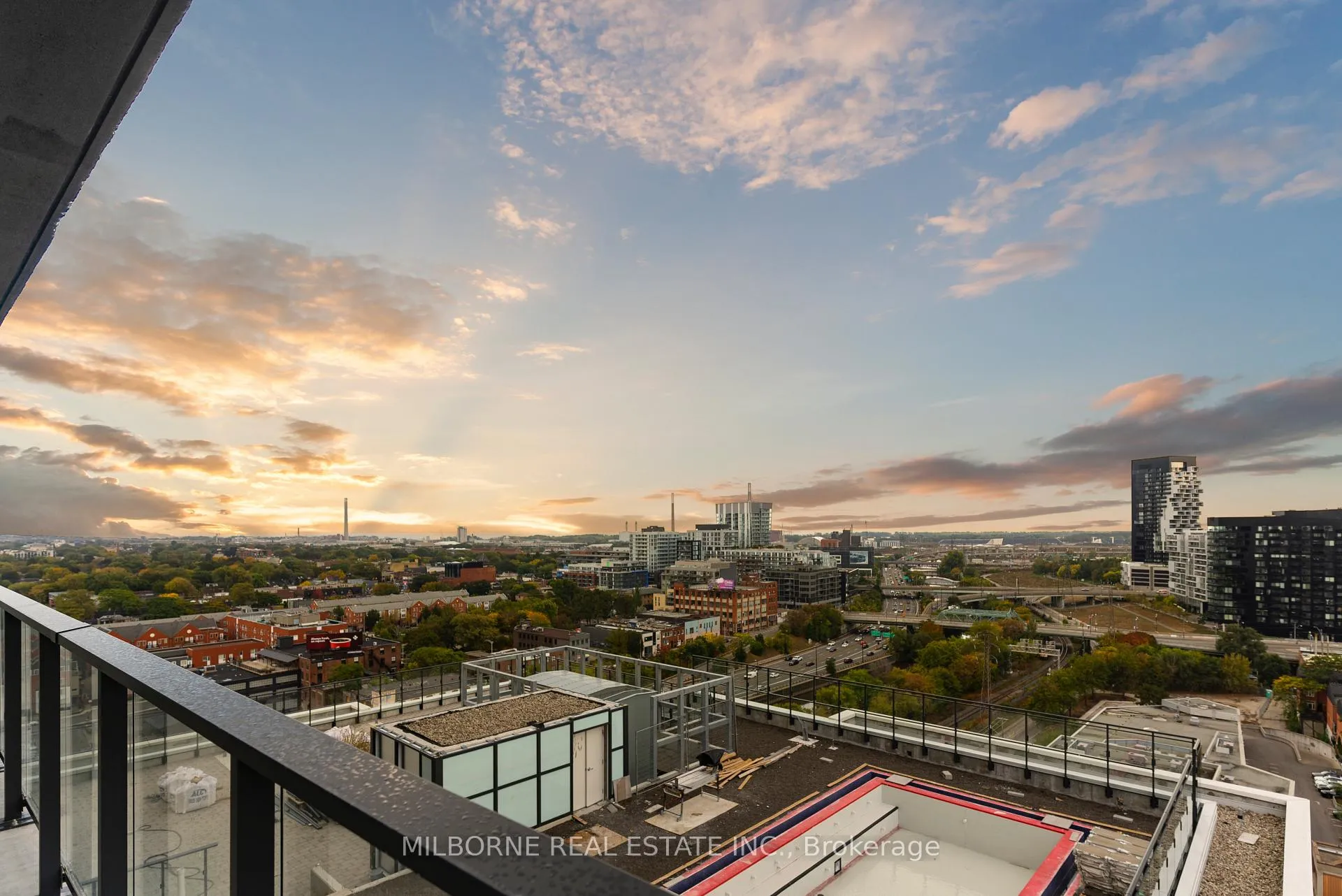 Photo 8 of Unit 1805, 5 Defries Street, Toronto, Regent Park — HOMEH